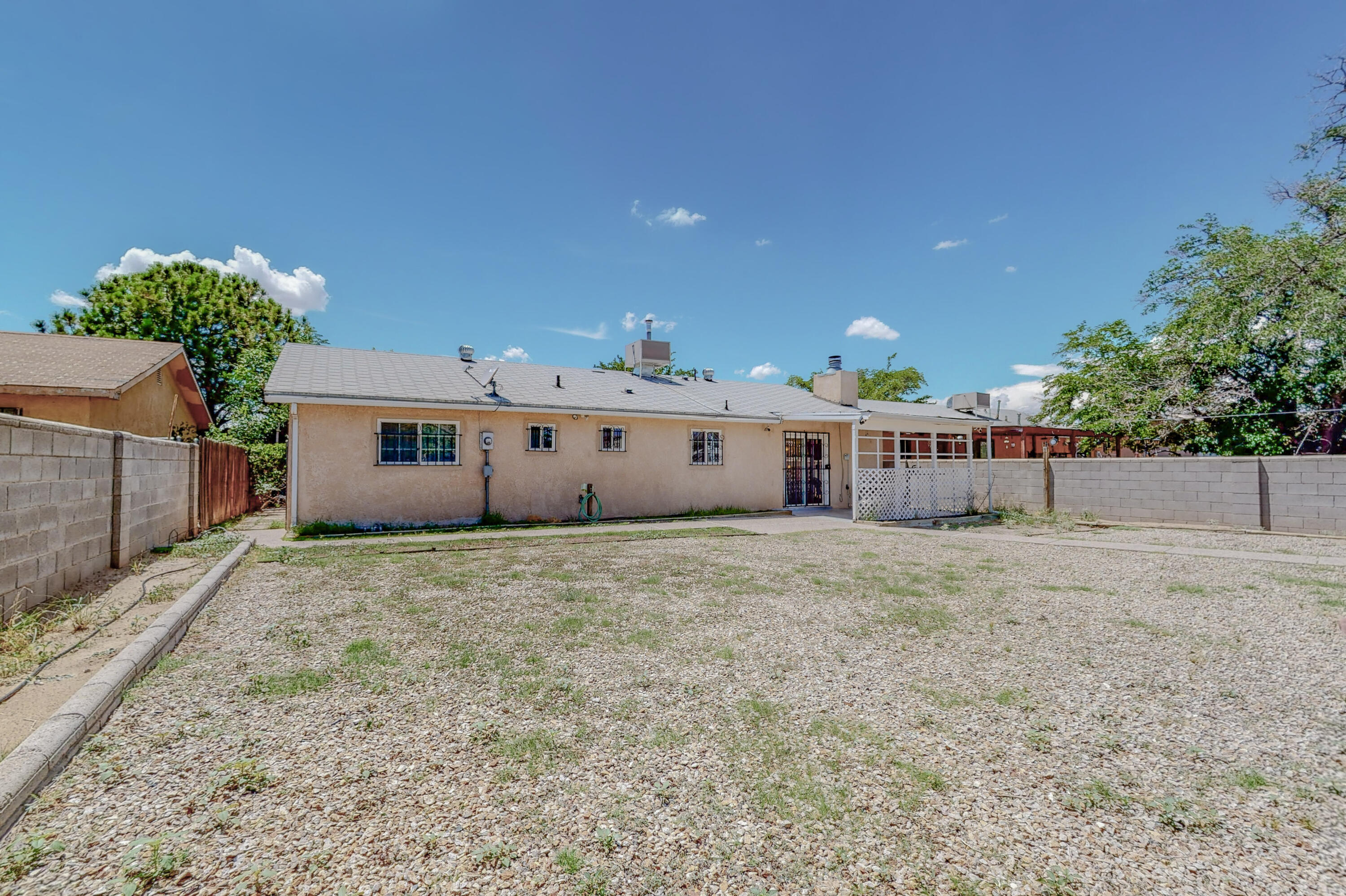 1212 Dolores Drive NW
