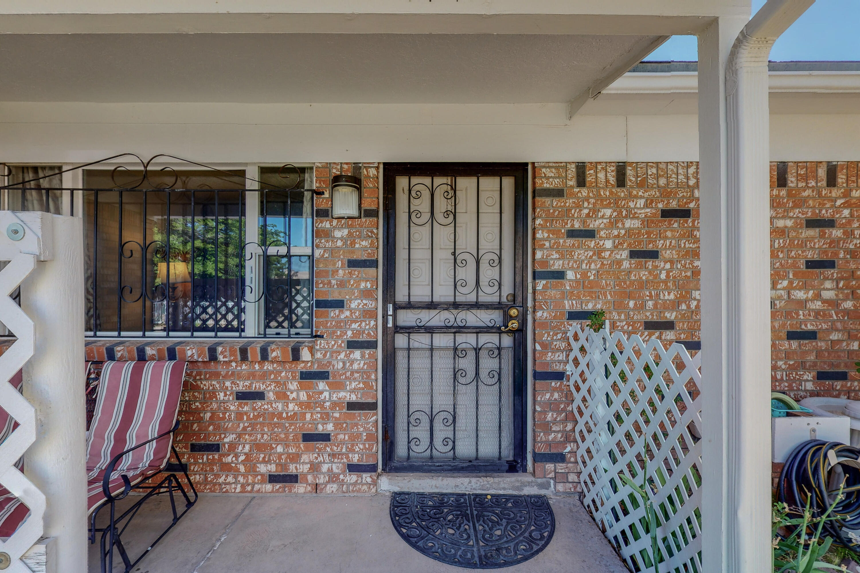 1212 Dolores Drive NW