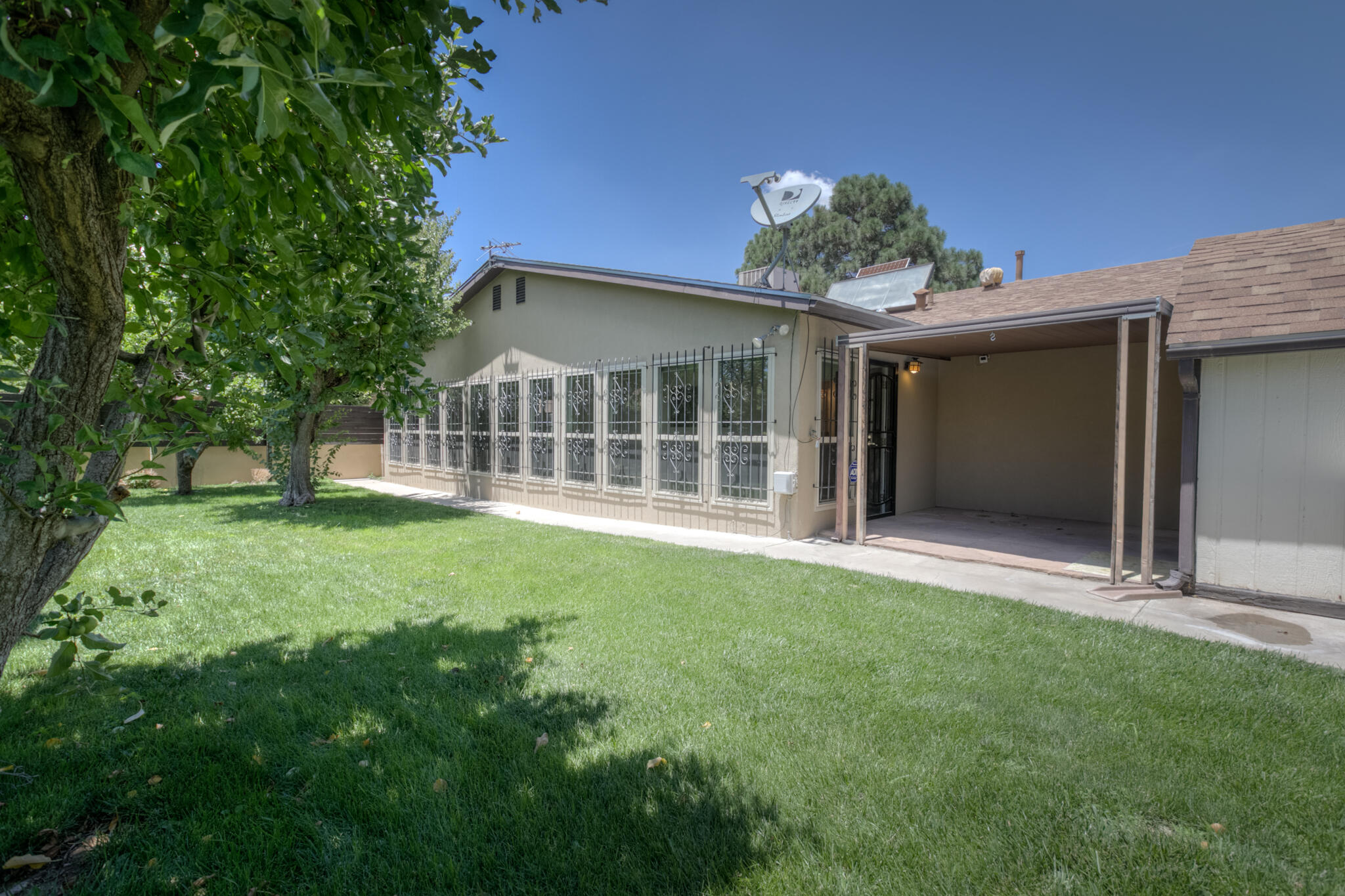 7010 LUELLA ANNE Drive NE