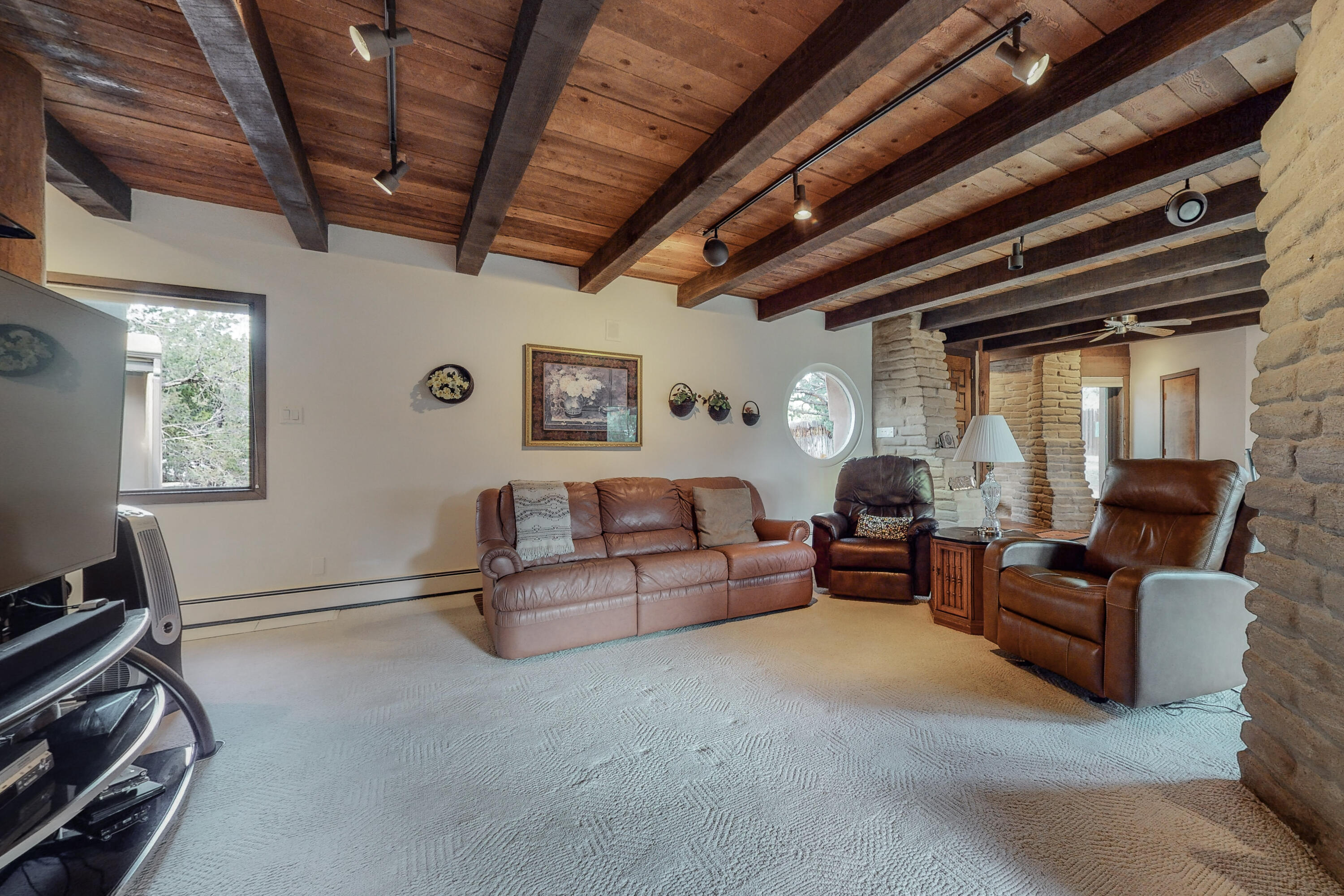 20 JUNIPER HILL Loop
