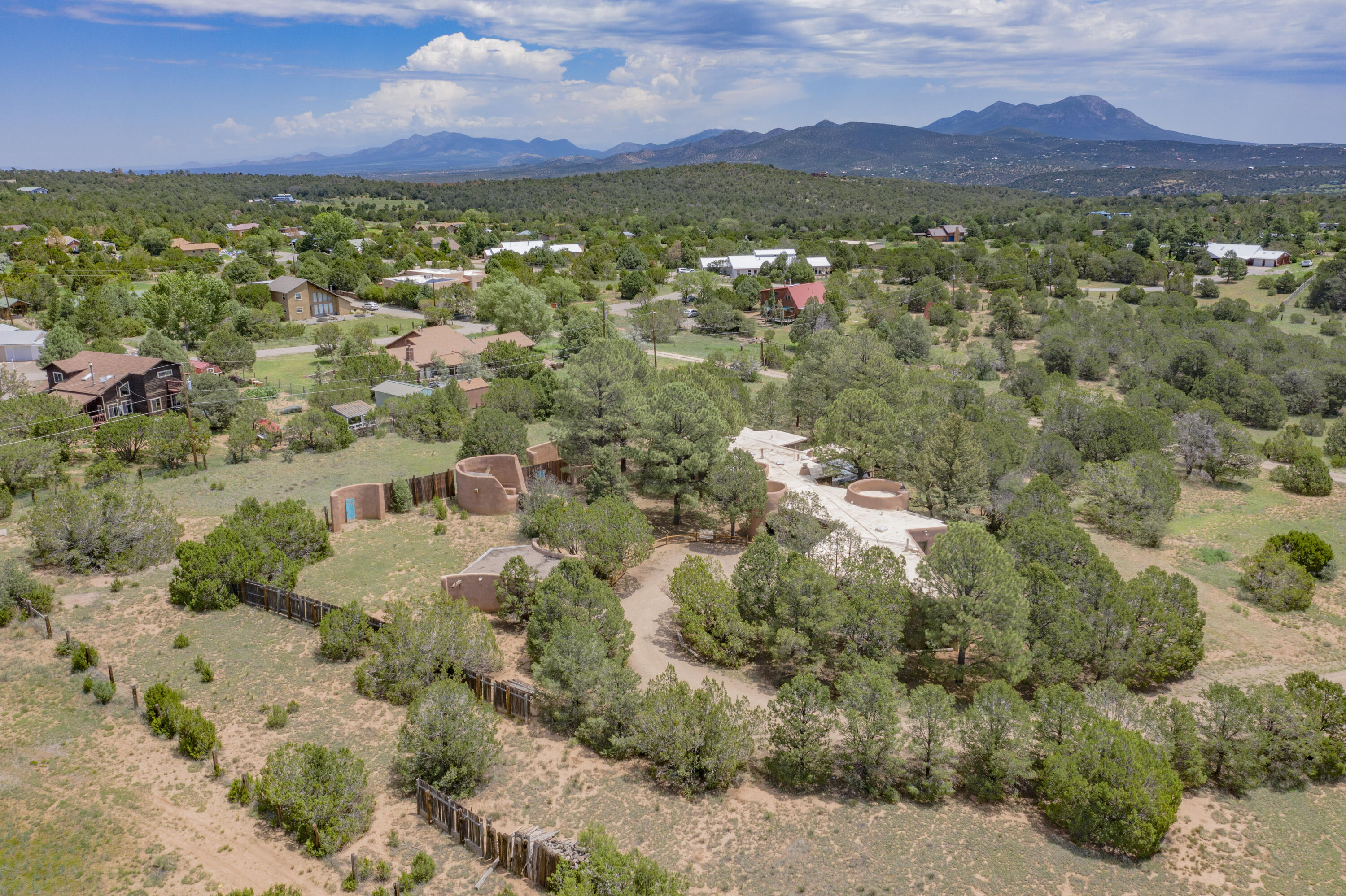 20 JUNIPER HILL Loop