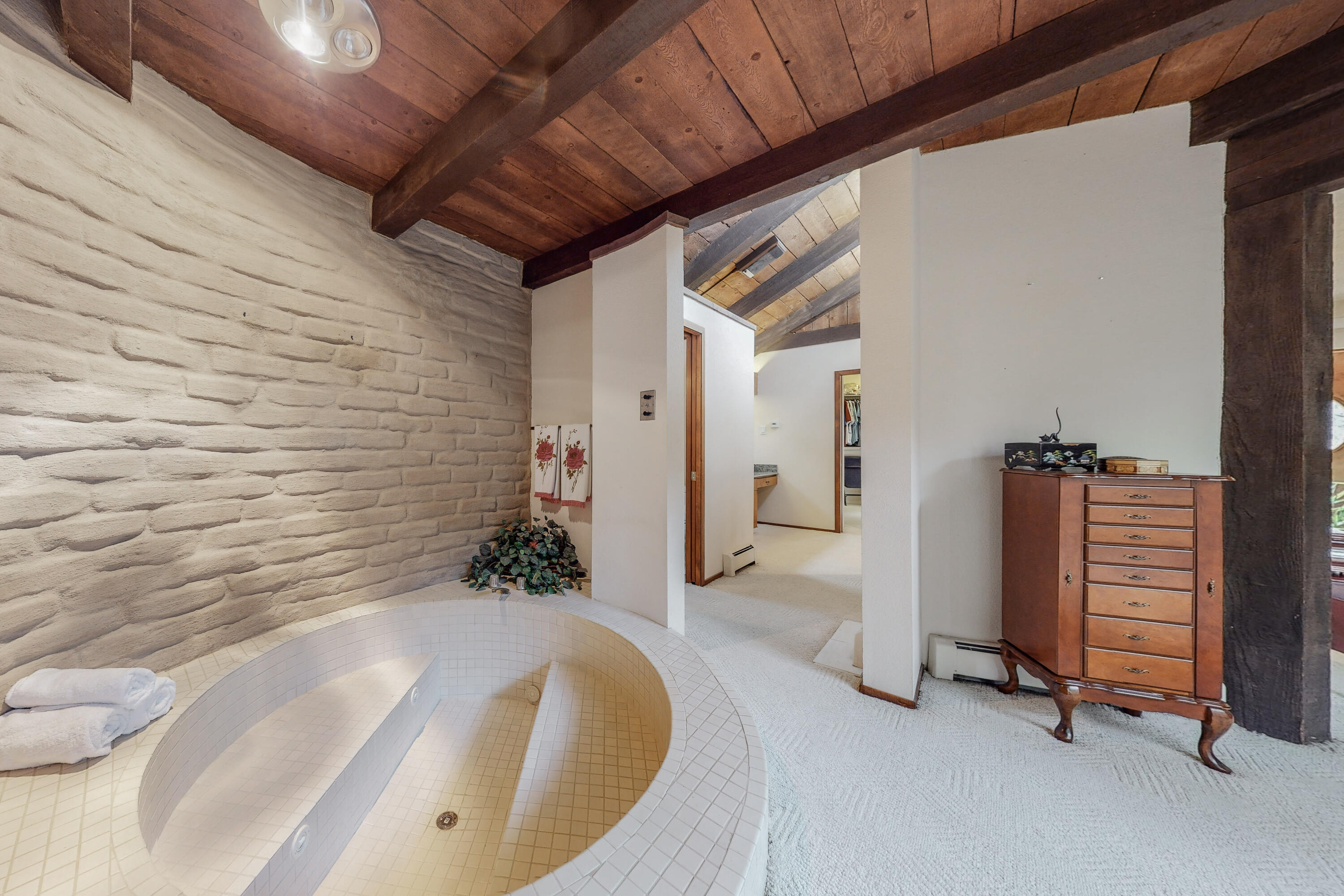 20 JUNIPER HILL Loop