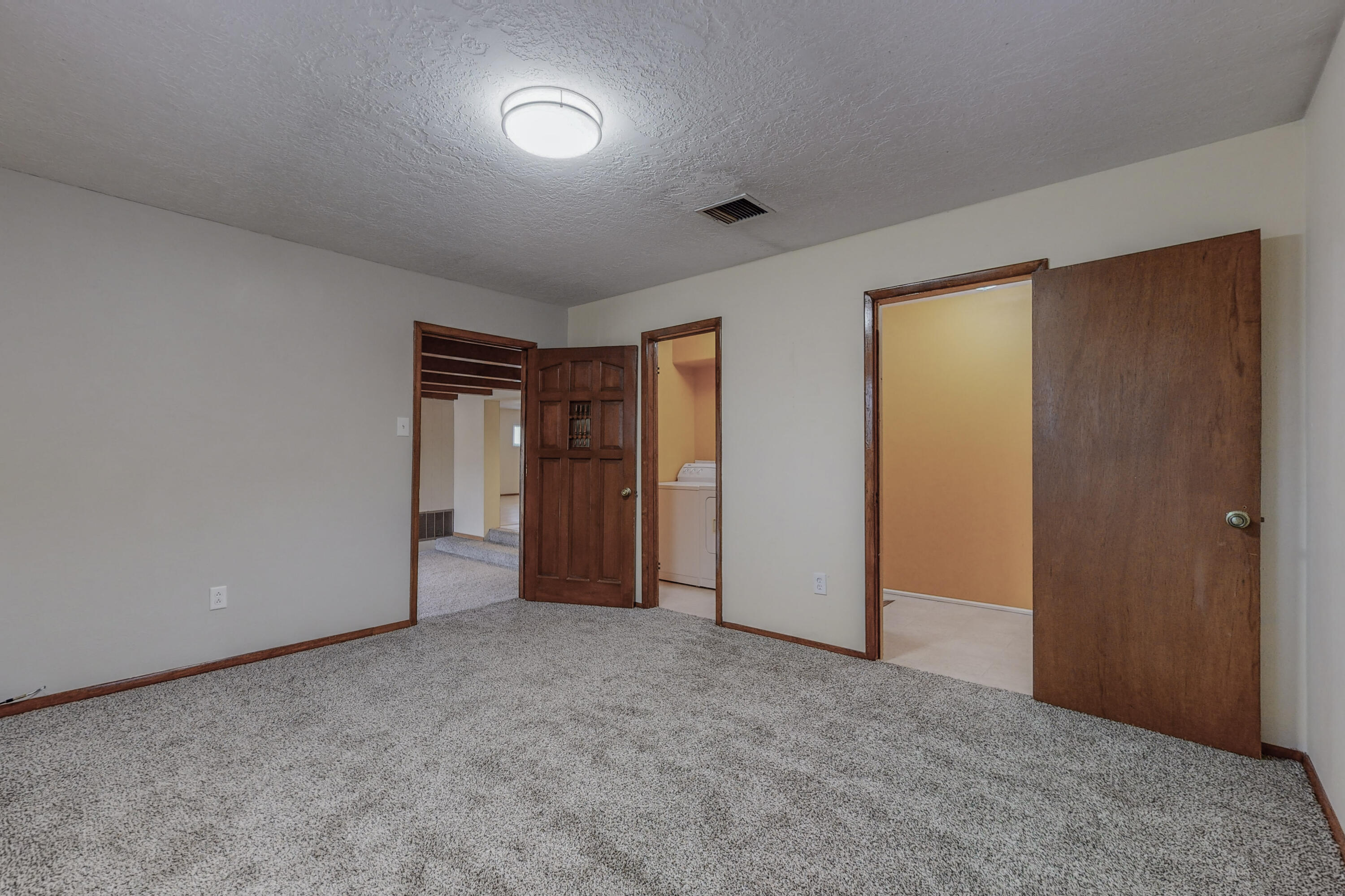 4011 SAN ANDRES Avenue NE