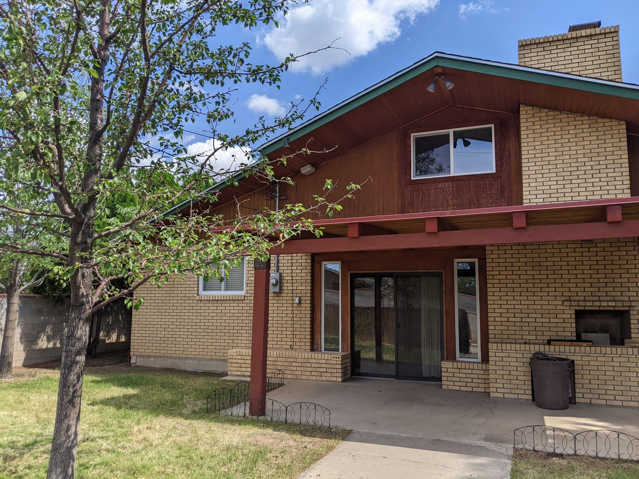 4011 SAN ANDRES Avenue NE