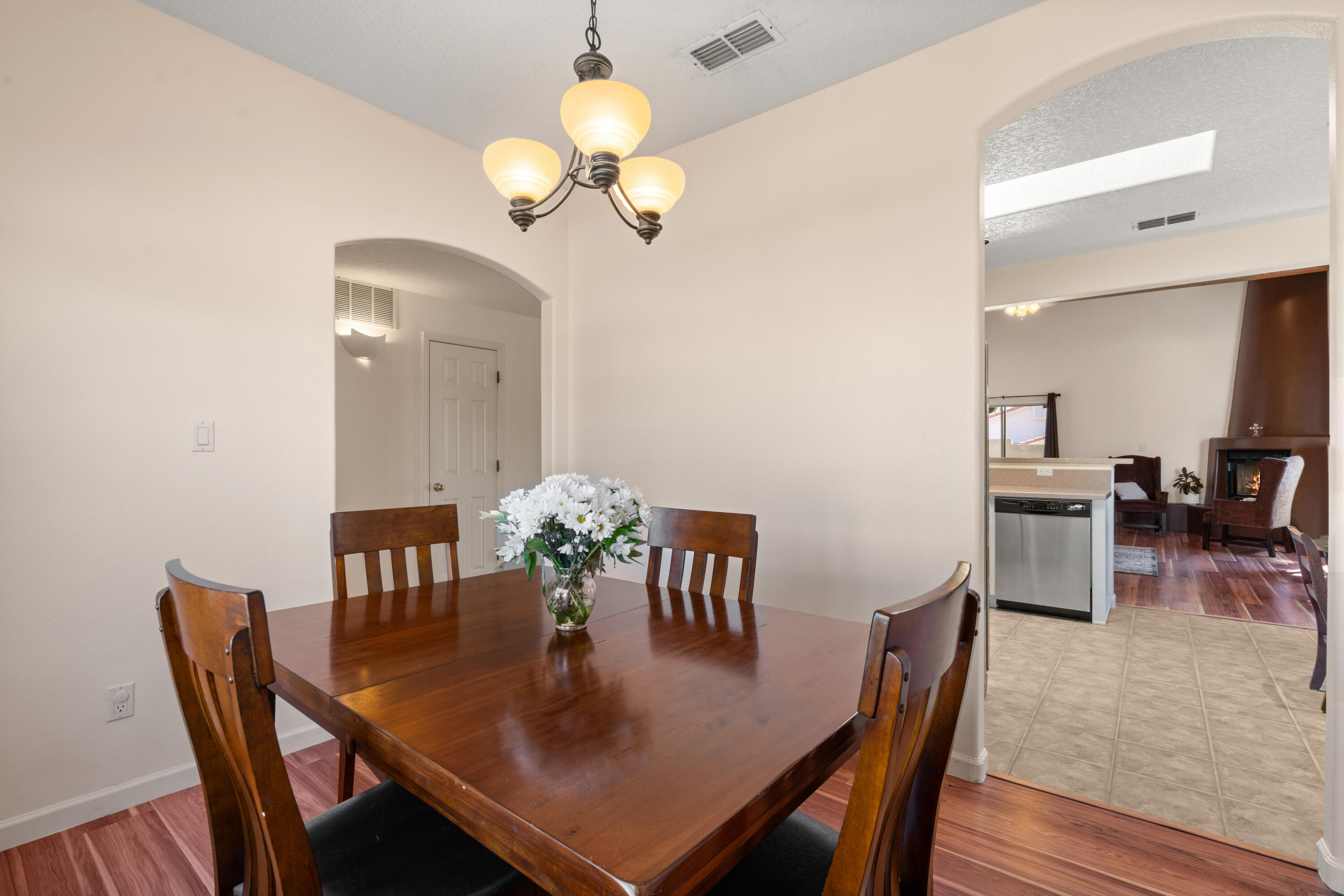 9708 CANELO Court NW
