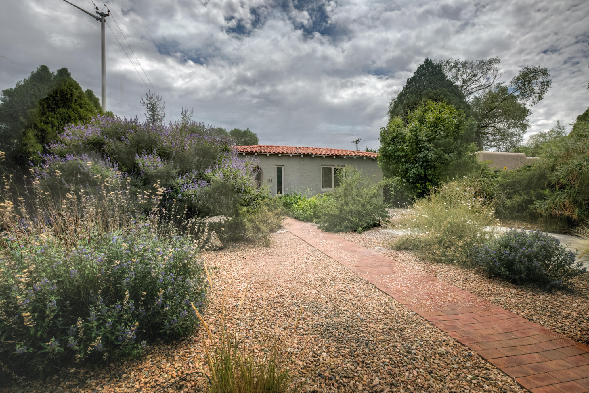 544 Solano Drive NE