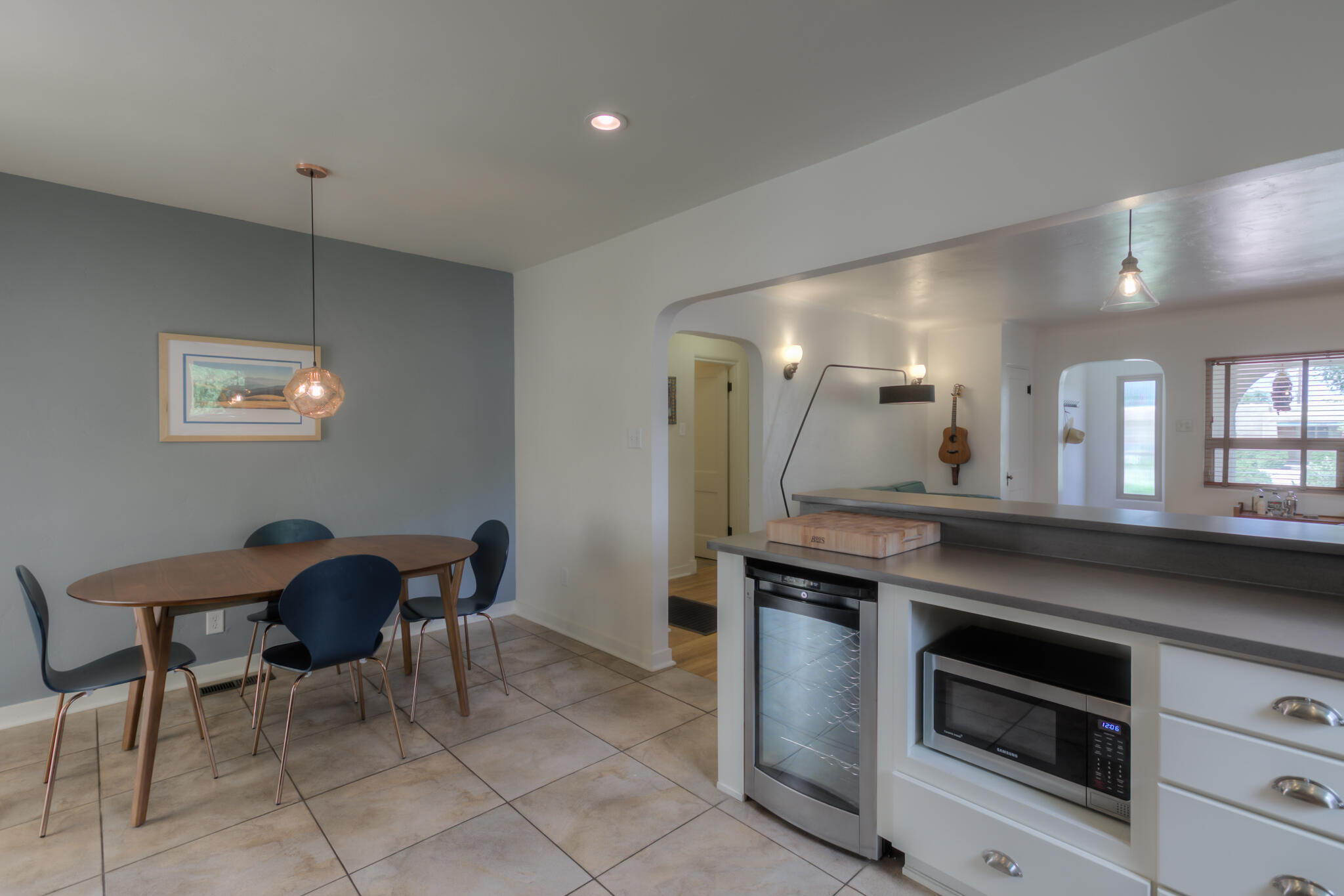 544 Solano Drive NE