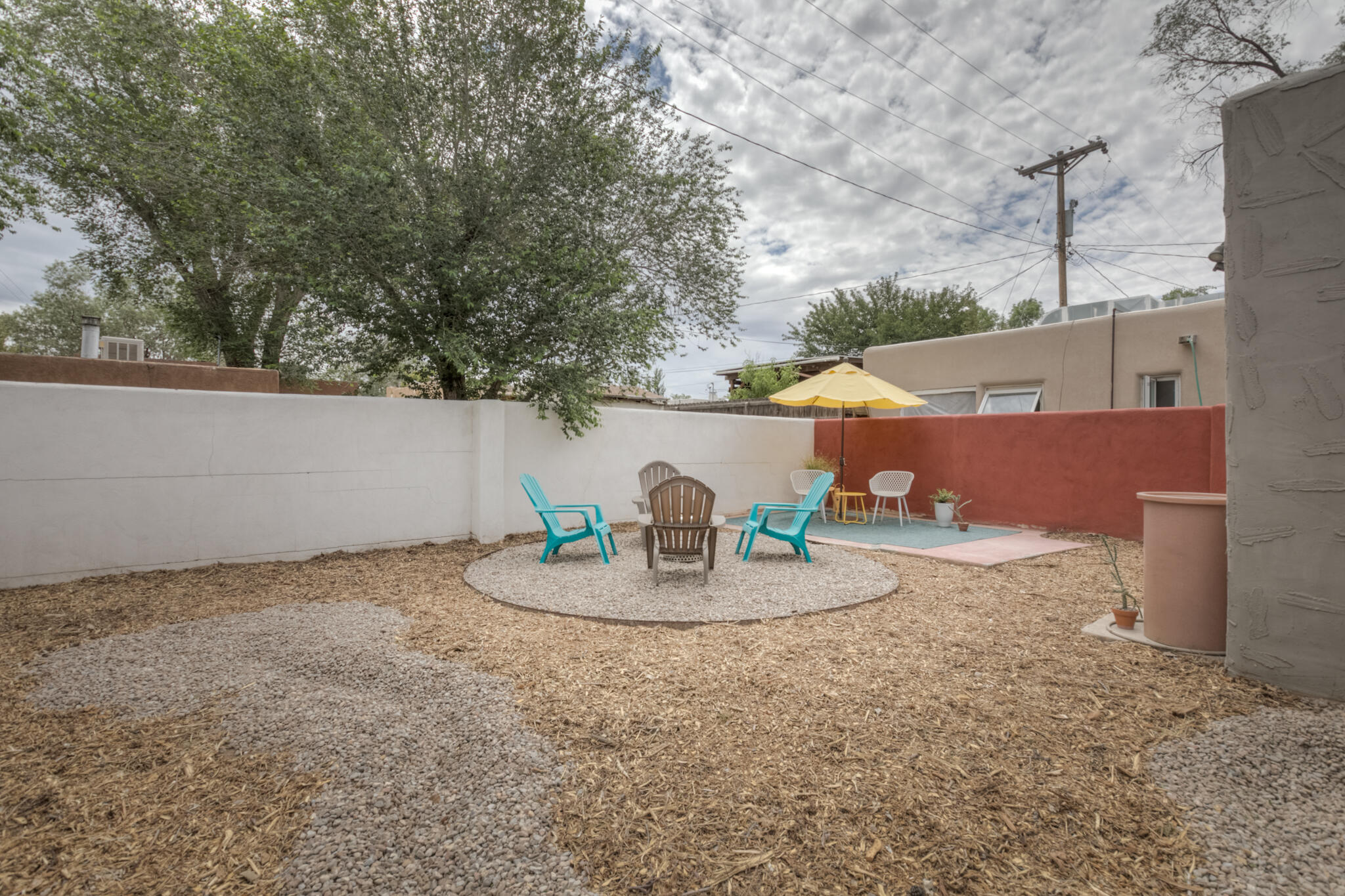 544 Solano Drive NE