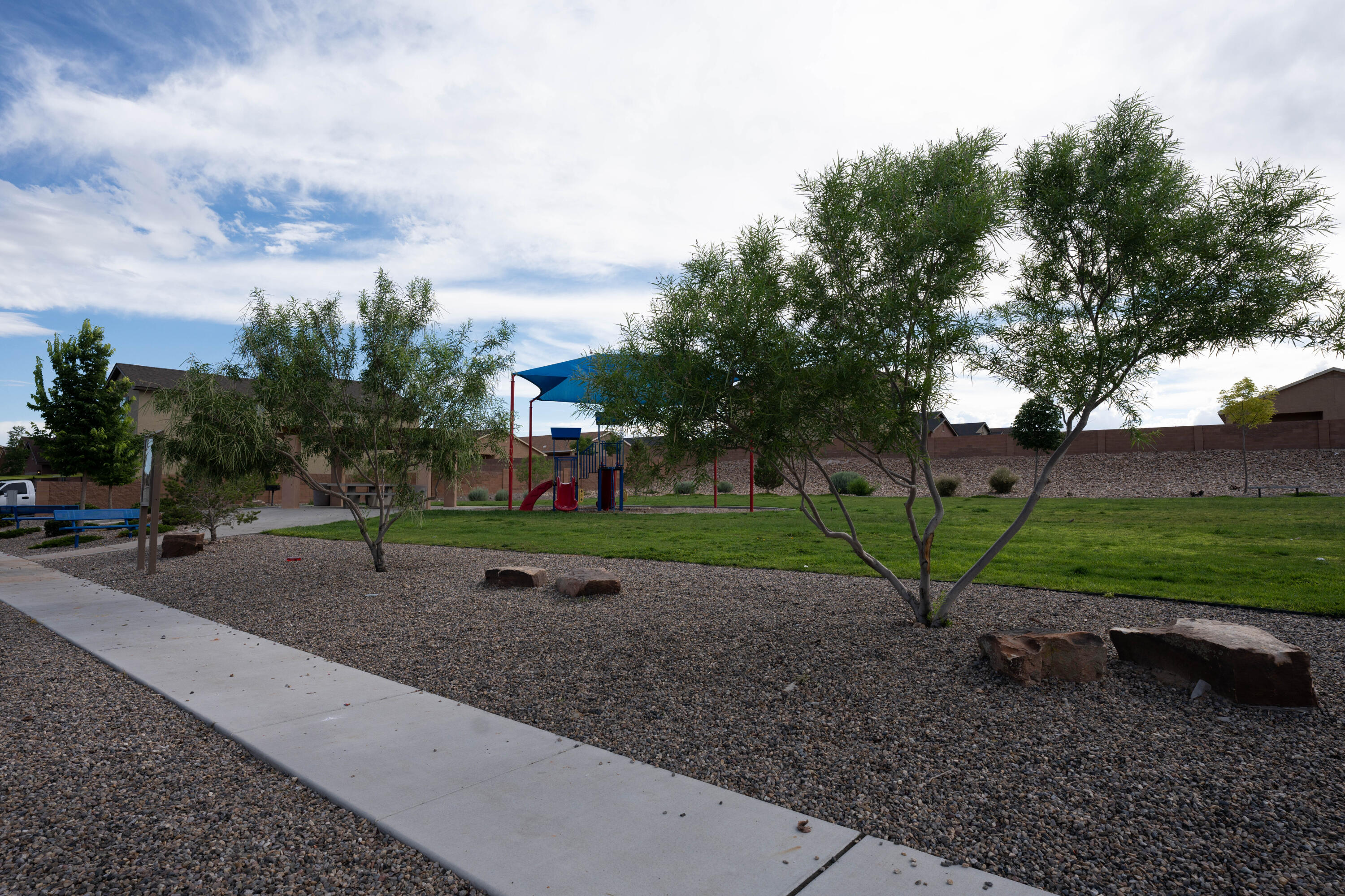 3000 Pauza Drive SW