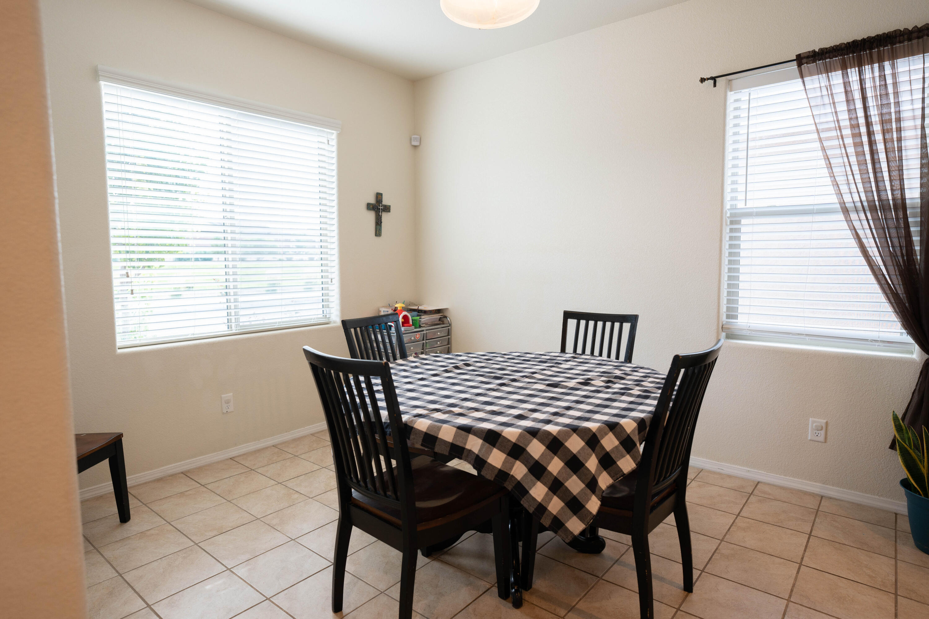 3000 Pauza Drive SW