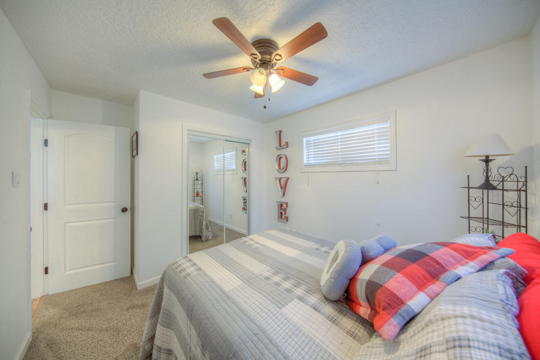 244 HALE Circle SW