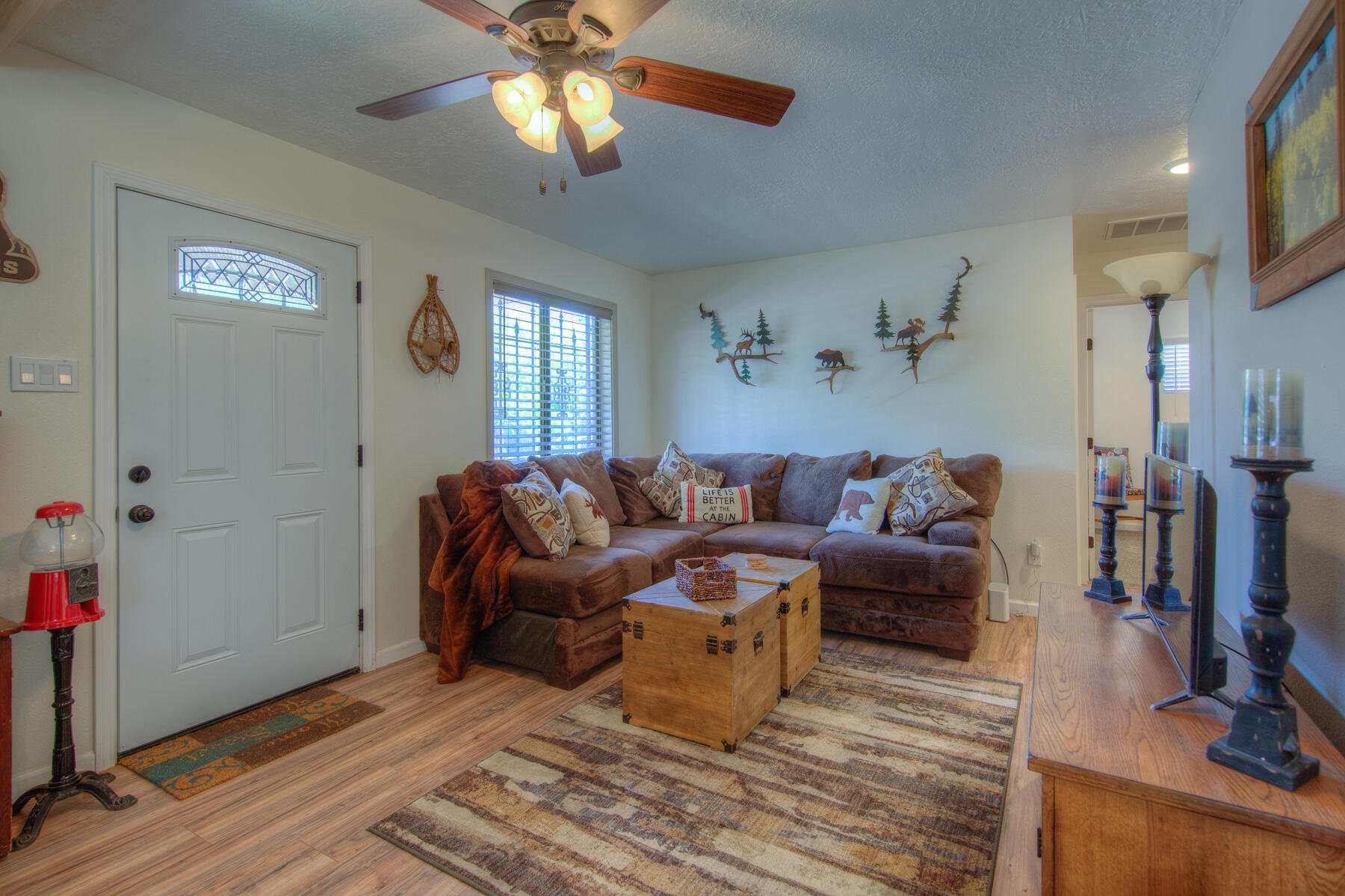 244 HALE Circle SW