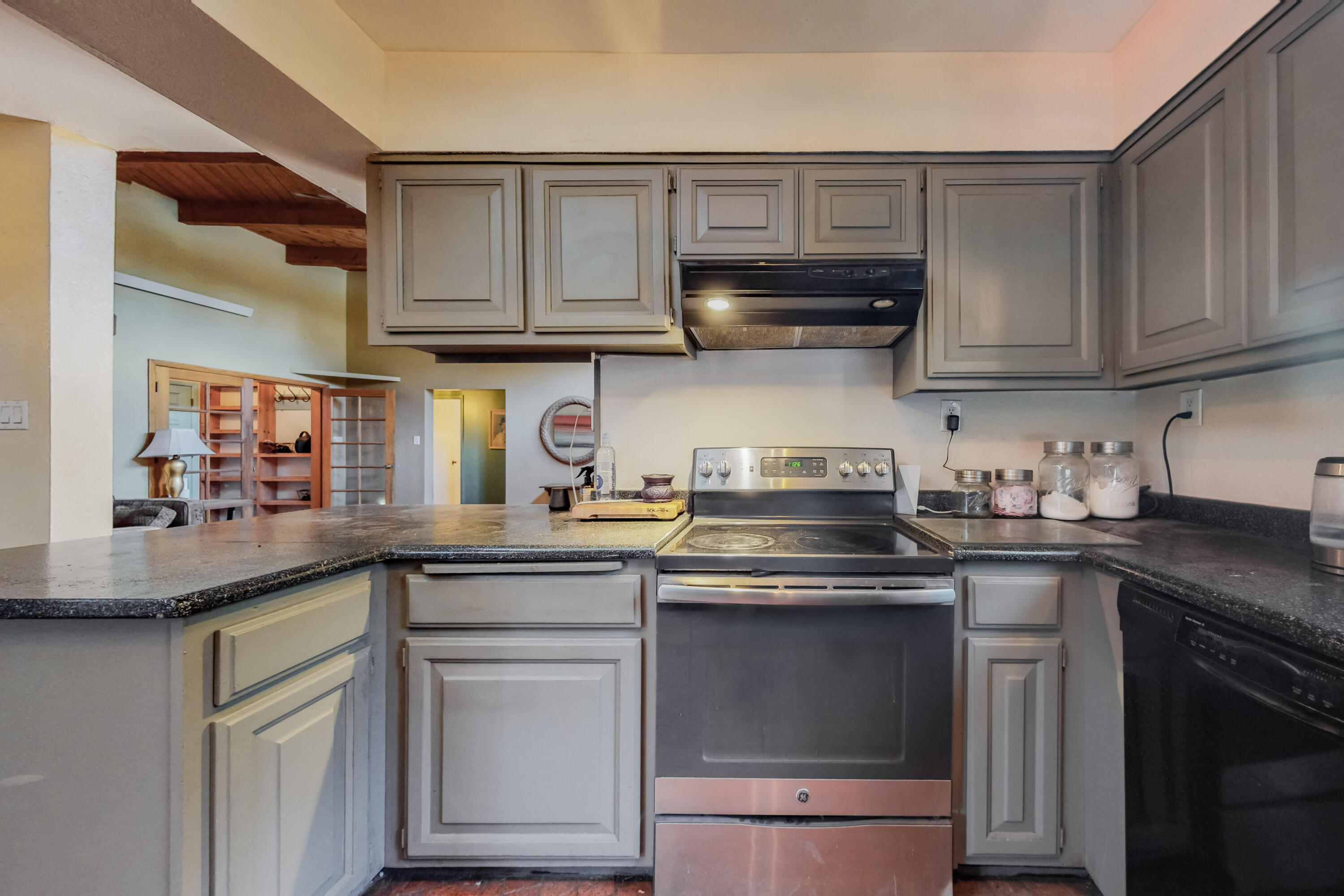 207 Woodpecker Court