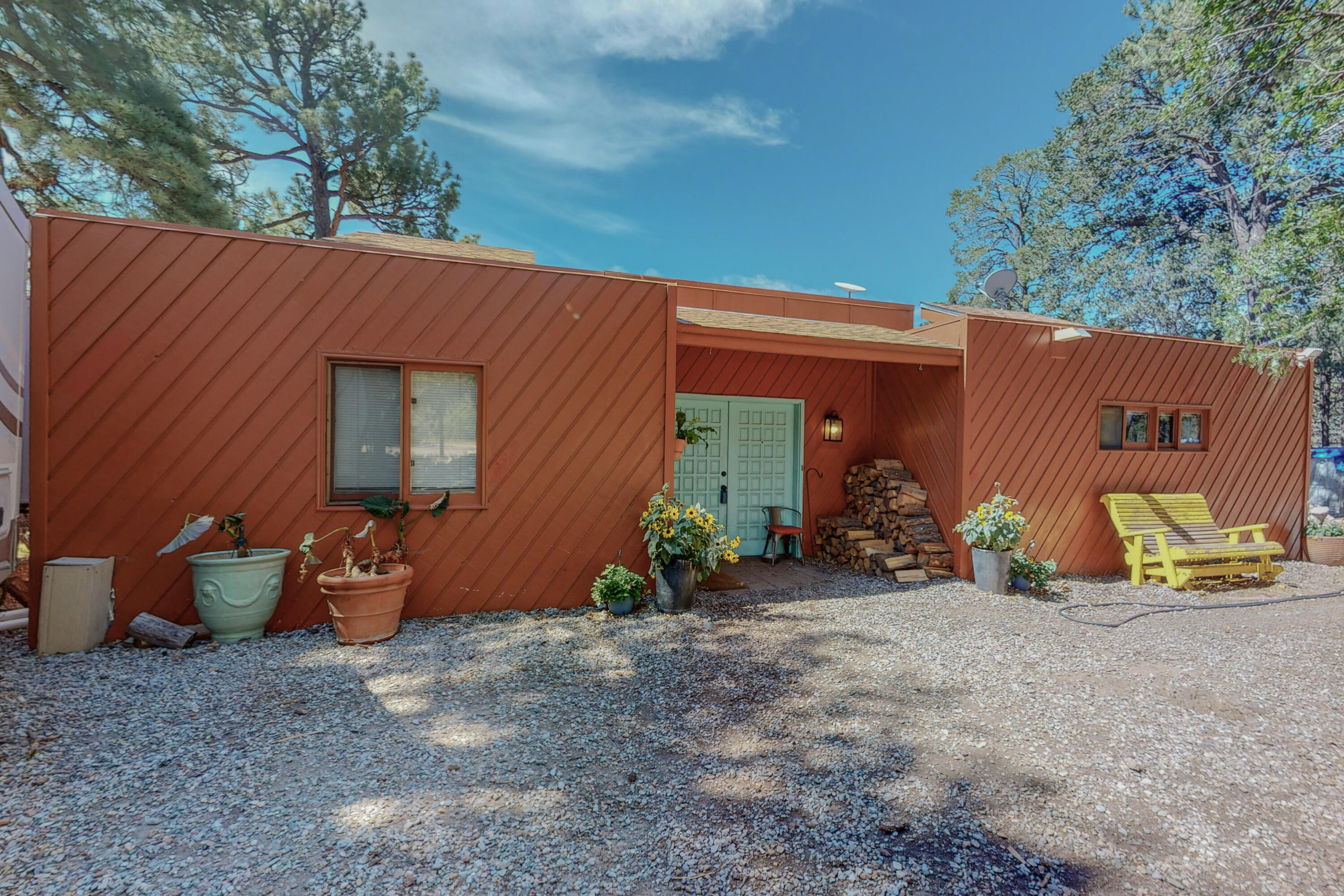207 Woodpecker Court