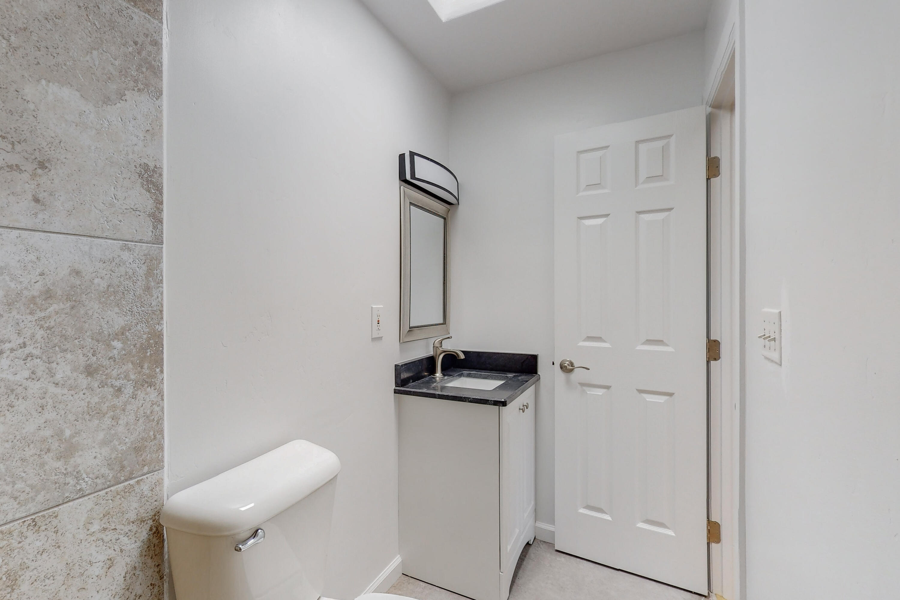 109 OSUNA Road NW