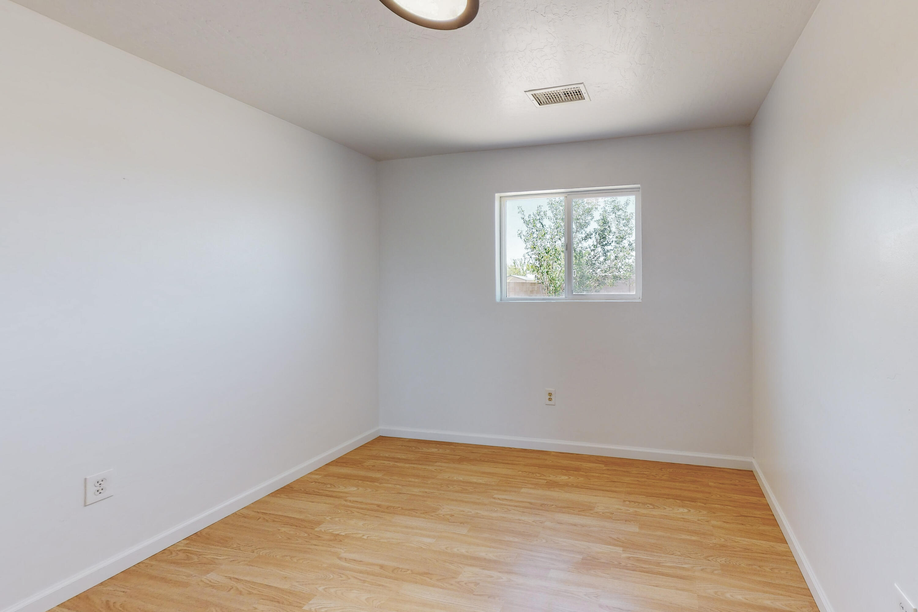 109 OSUNA Road NW