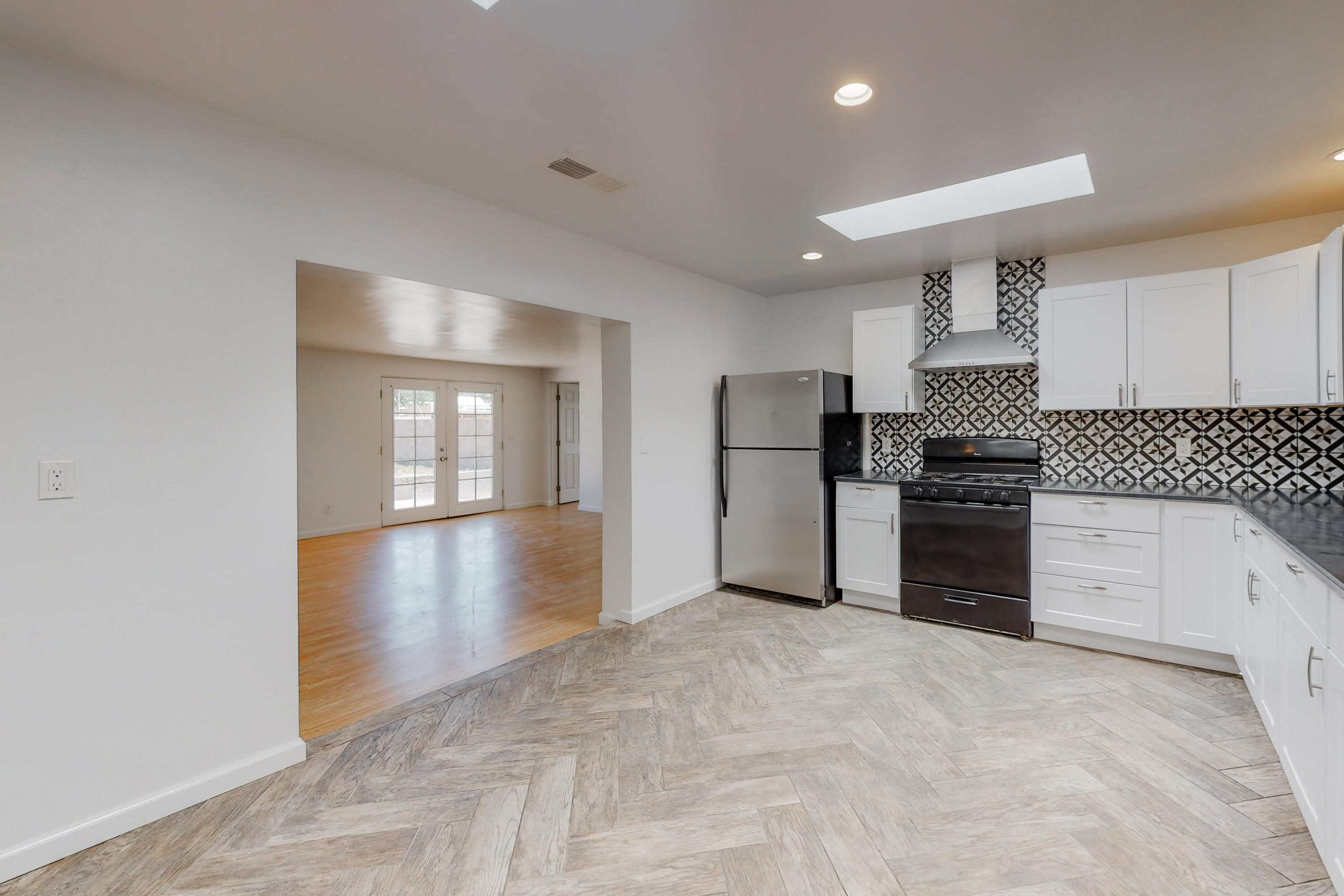 109 OSUNA Road NW
