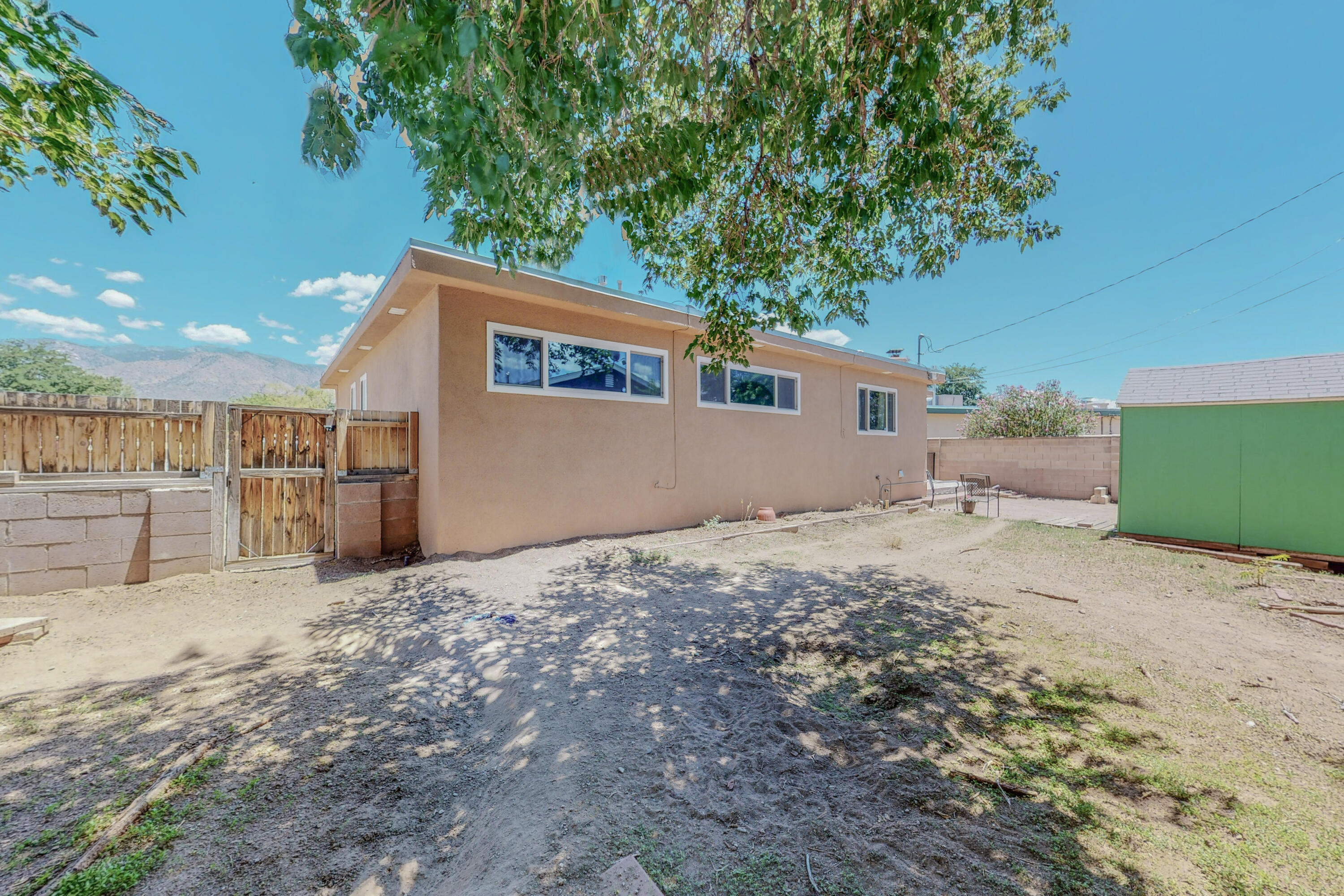 10215 BLUME Street NE