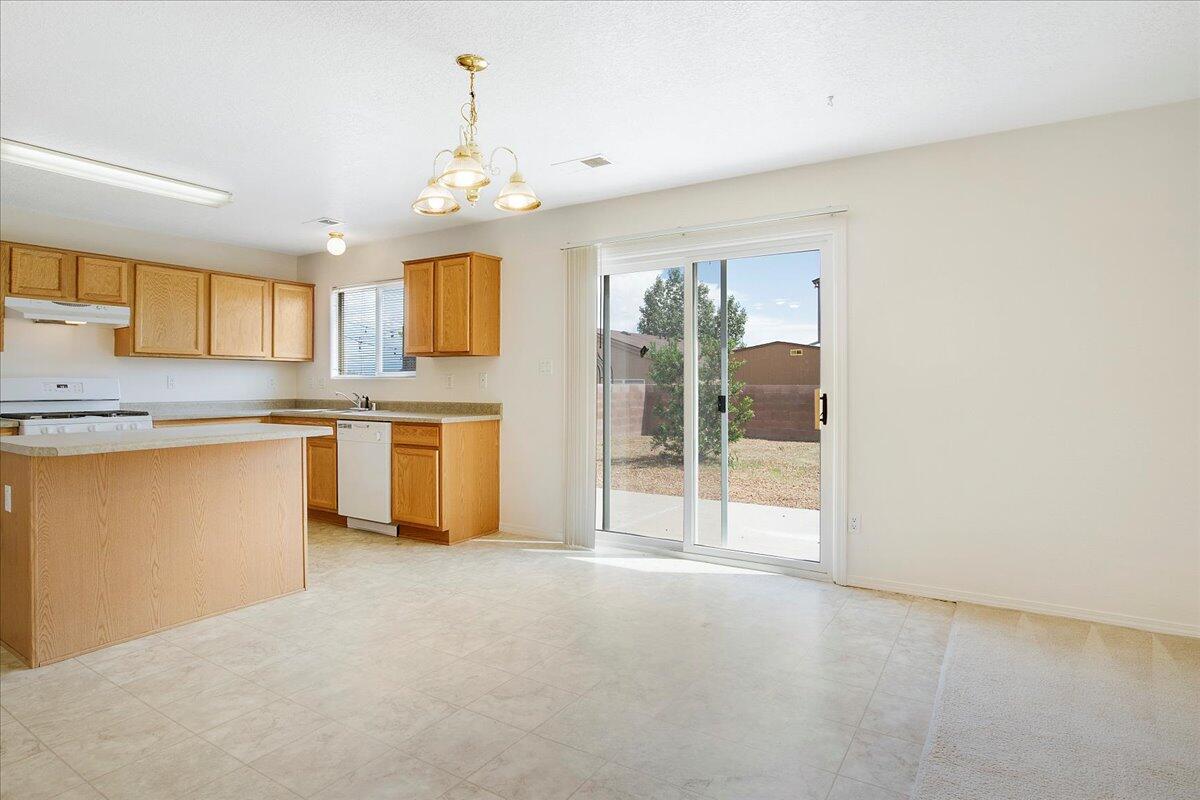 9404 OTERO MESA Road SW