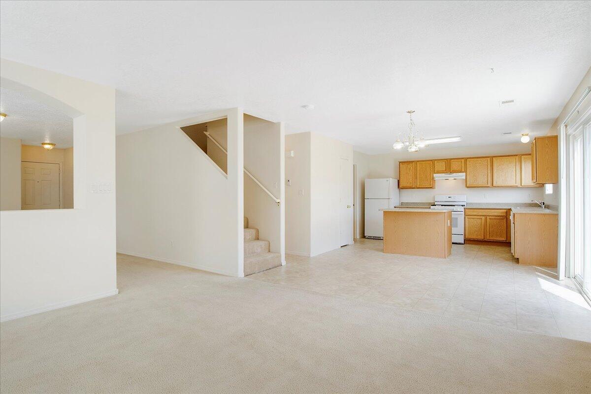 9404 OTERO MESA Road SW