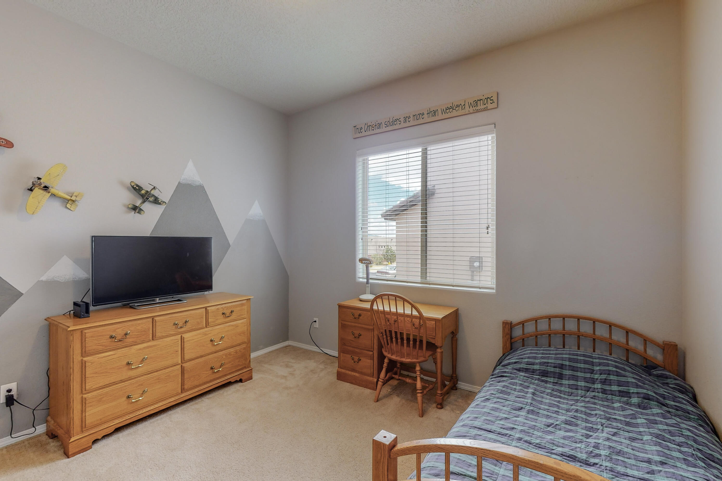 703 Vista Este Trail NE