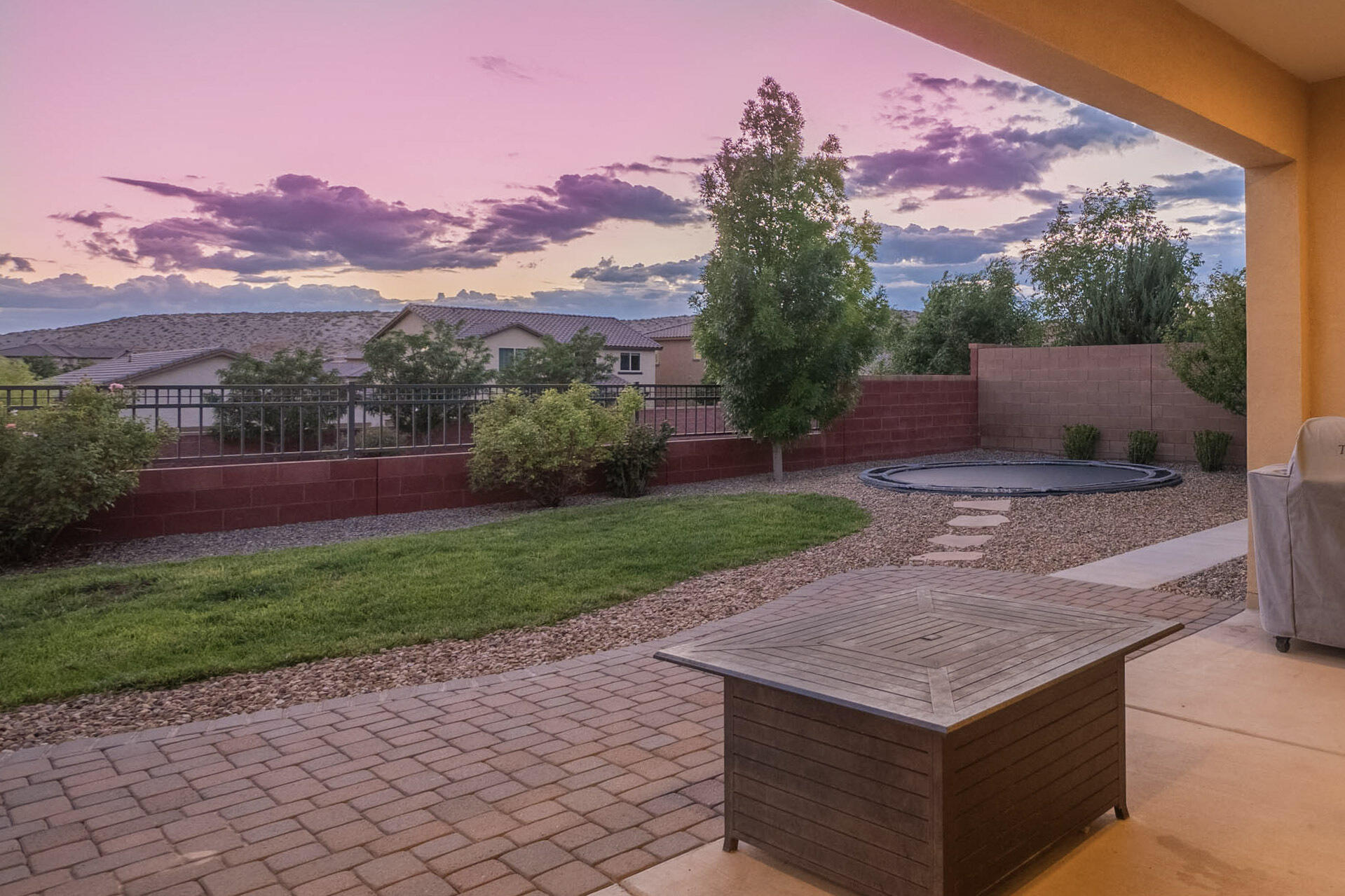 703 Vista Este Trail NE