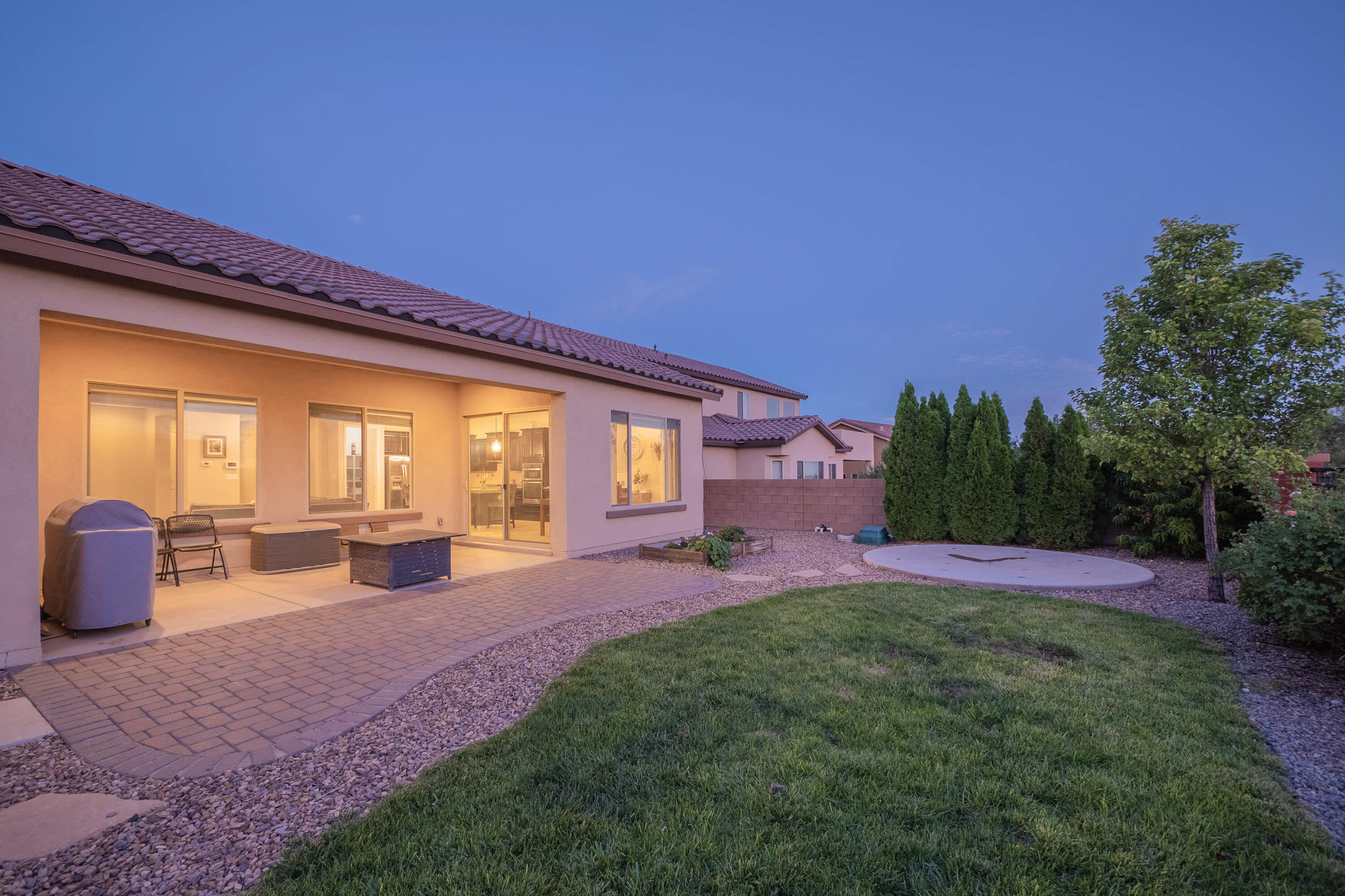 703 Vista Este Trail NE