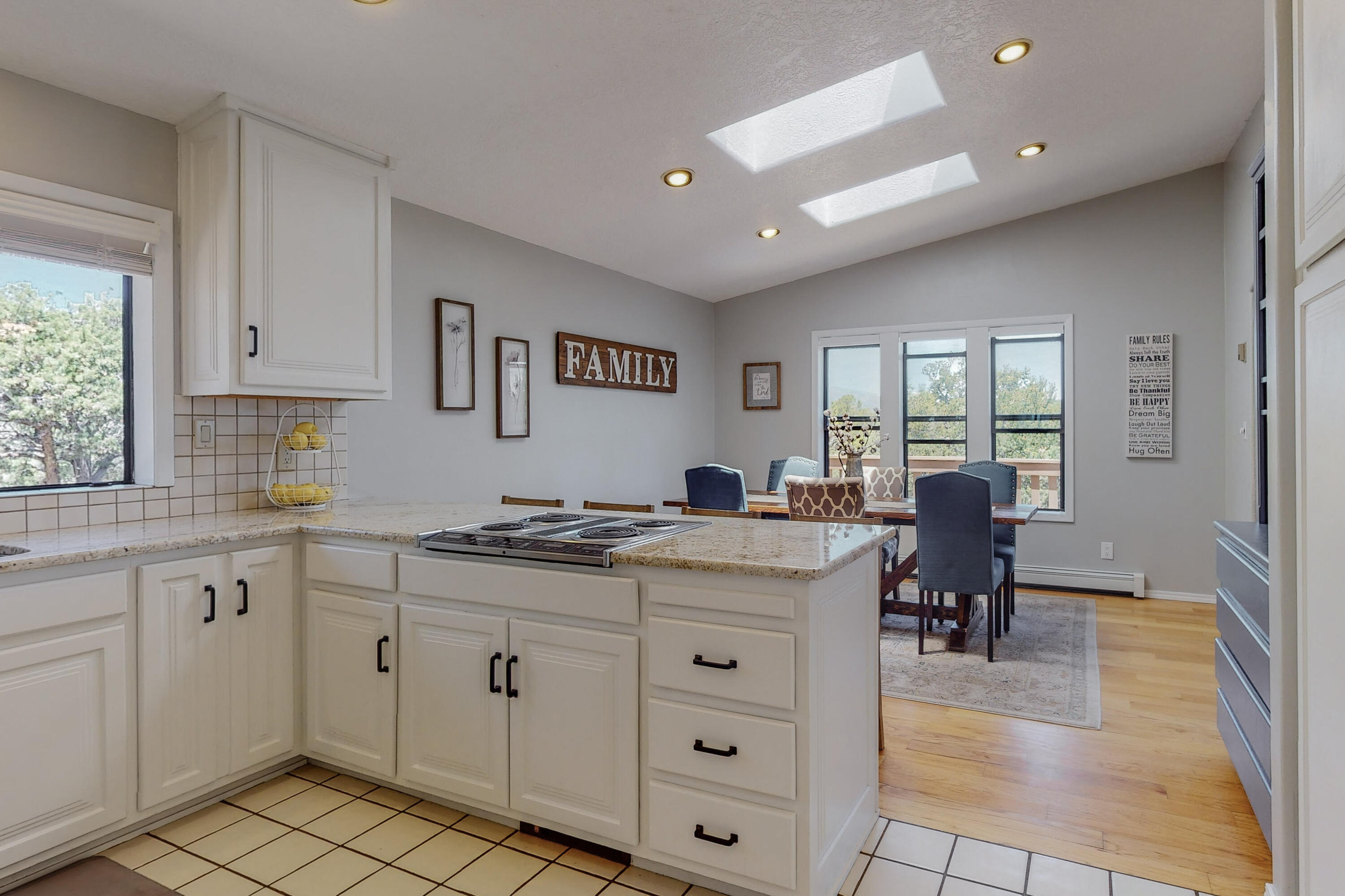 8 HIGH COUNTRY Drive