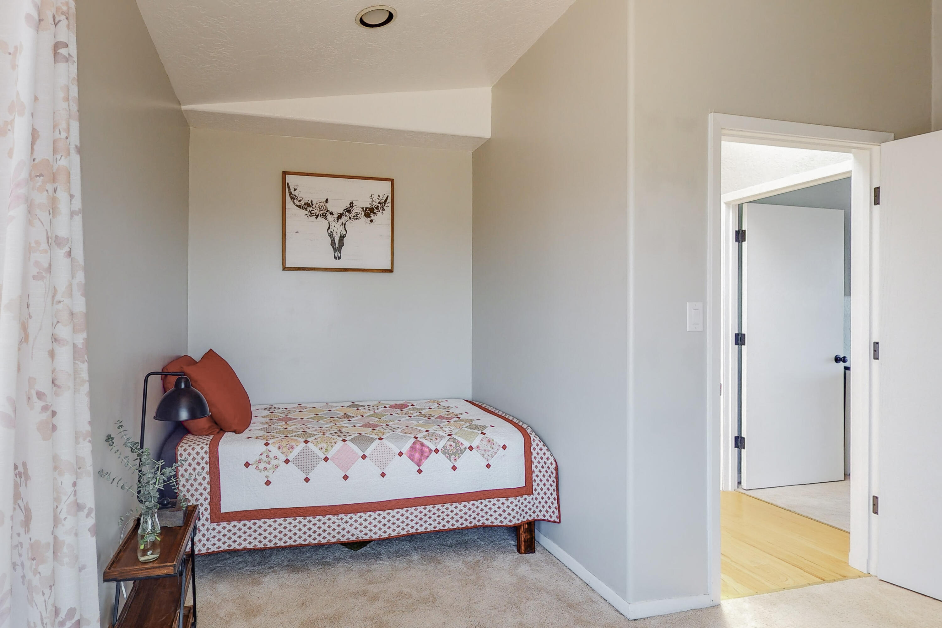 8 HIGH COUNTRY Drive