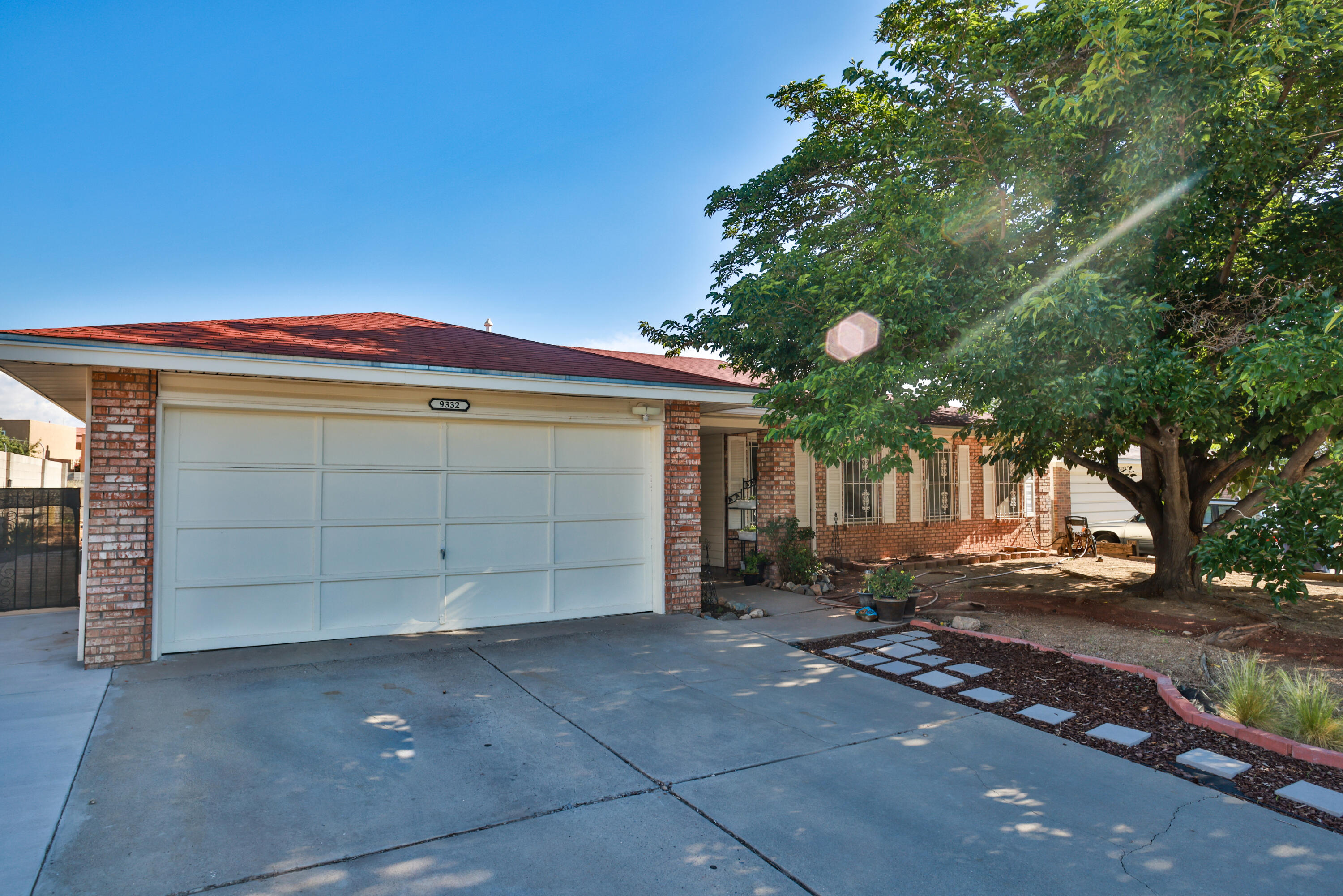 9332 TASCO Drive NE