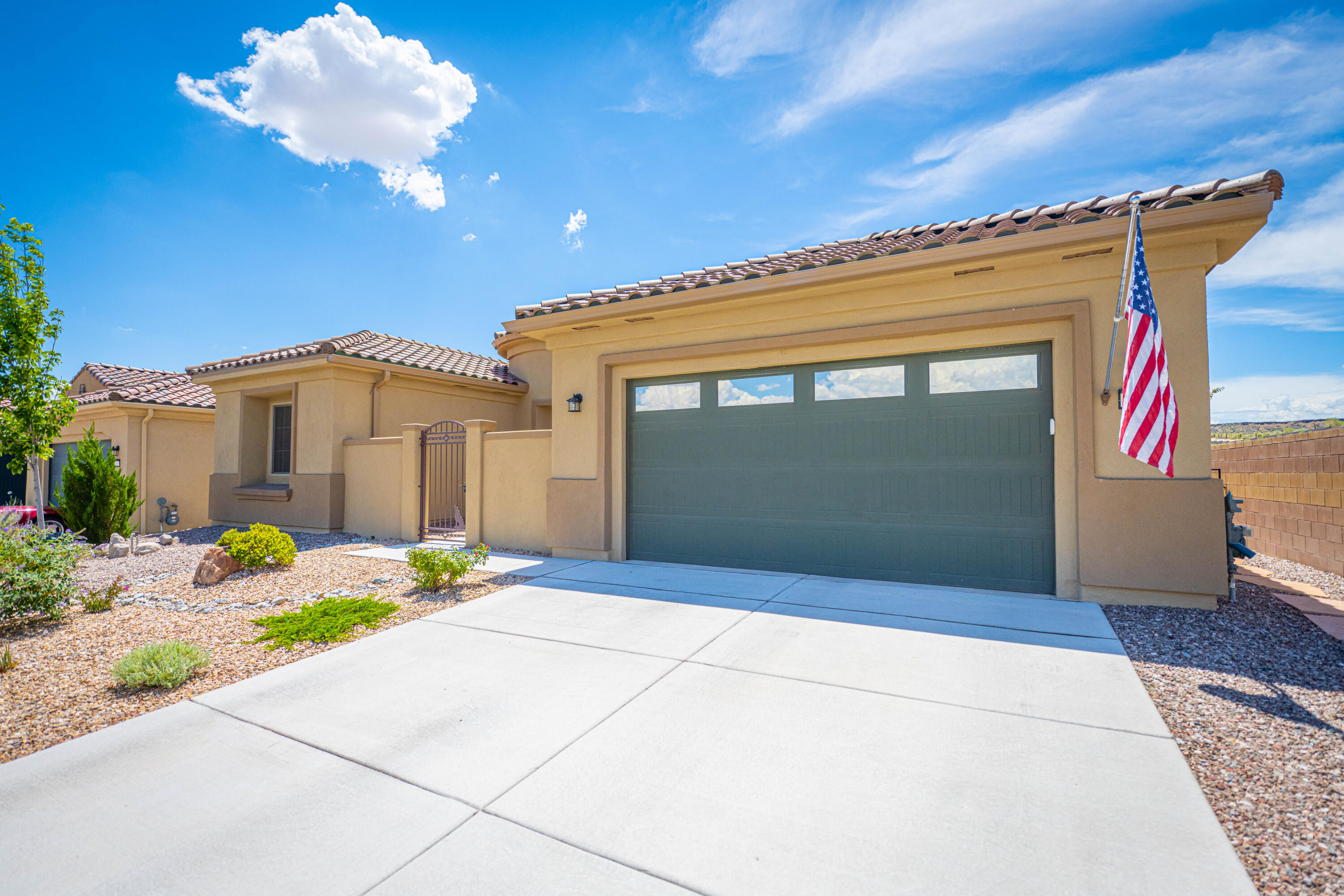 2331 CHUCKWALLA SPRING Trail NW