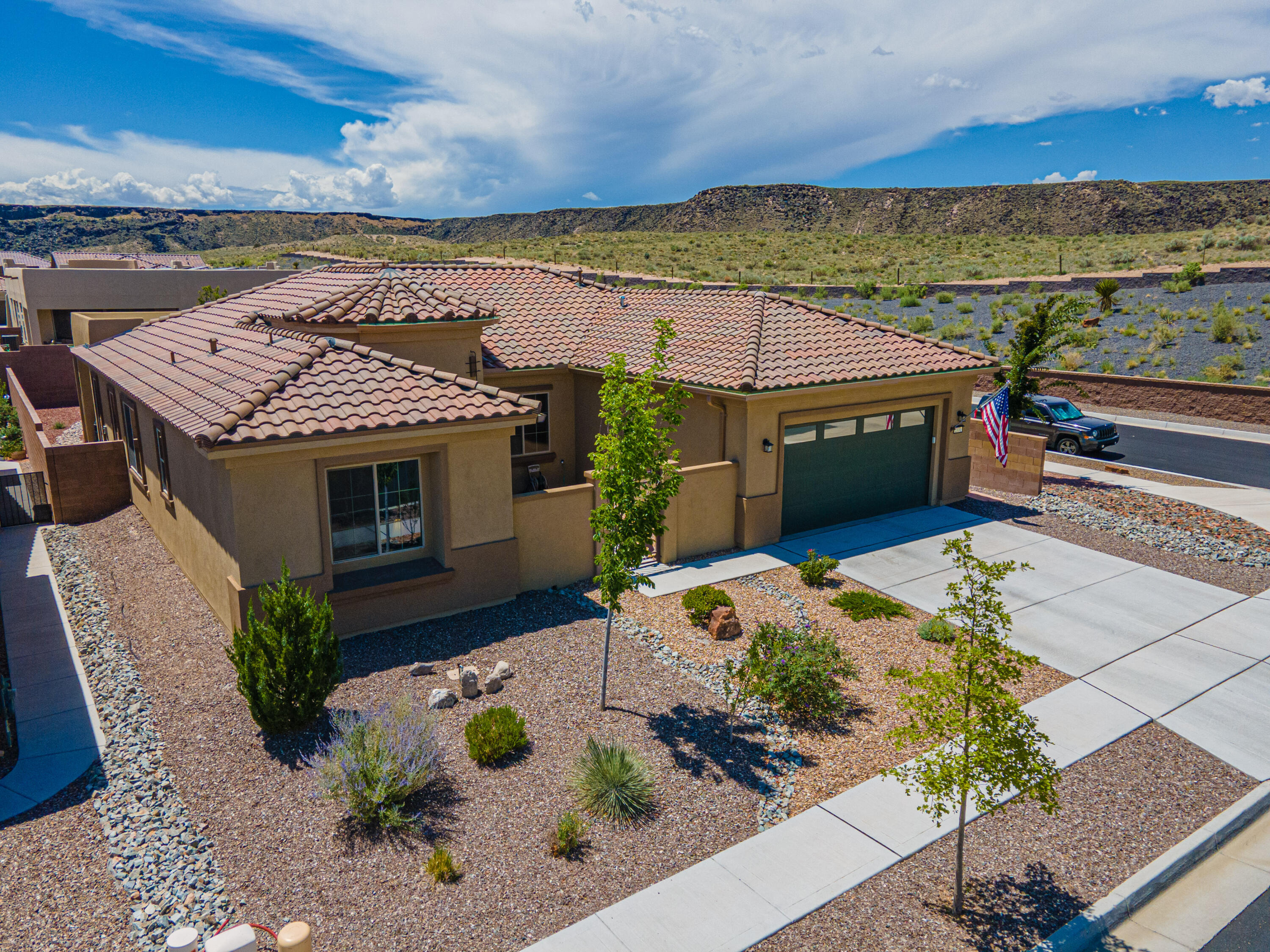 2331 CHUCKWALLA SPRING Trail NW