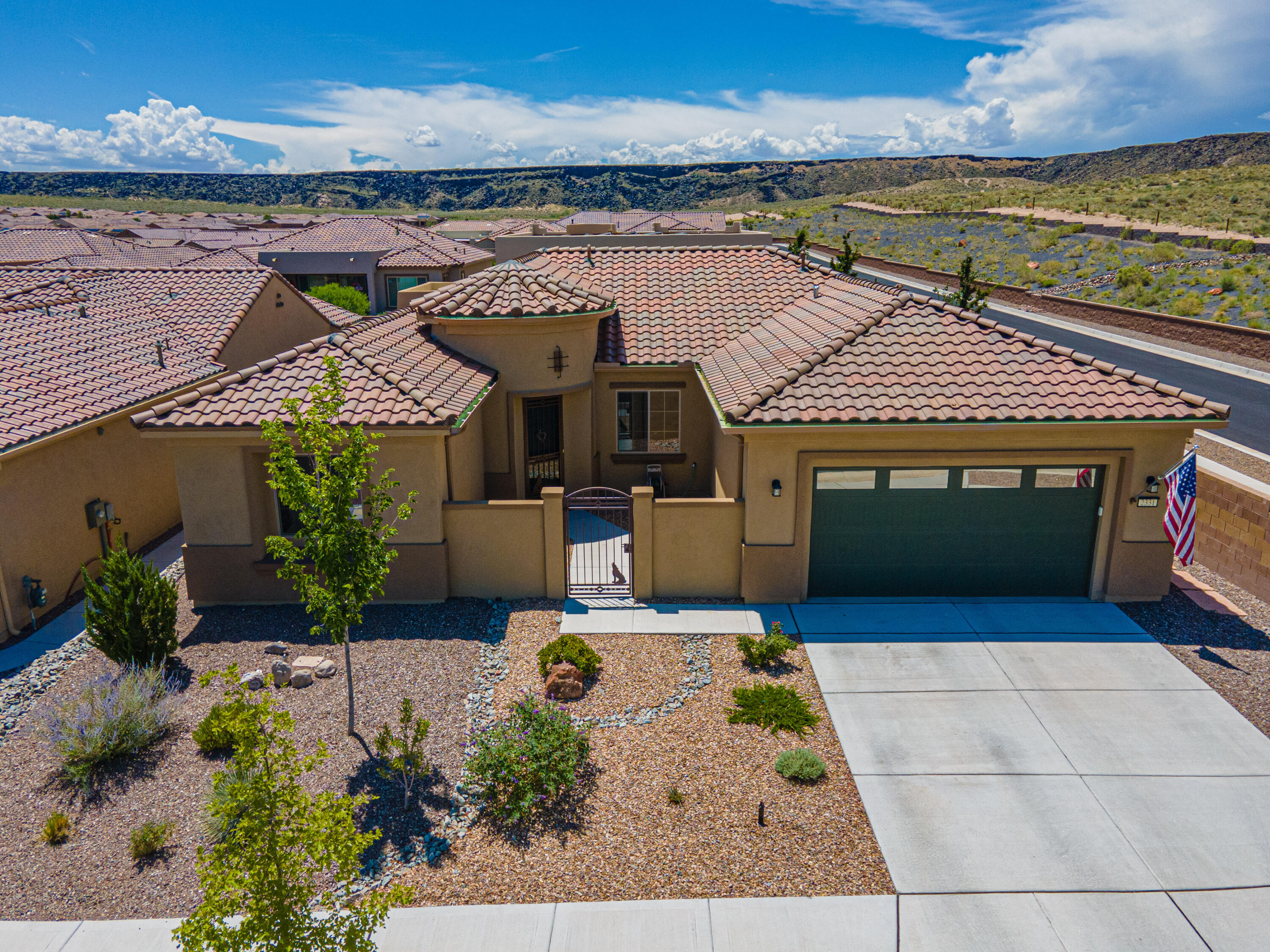 2331 CHUCKWALLA SPRING Trail NW