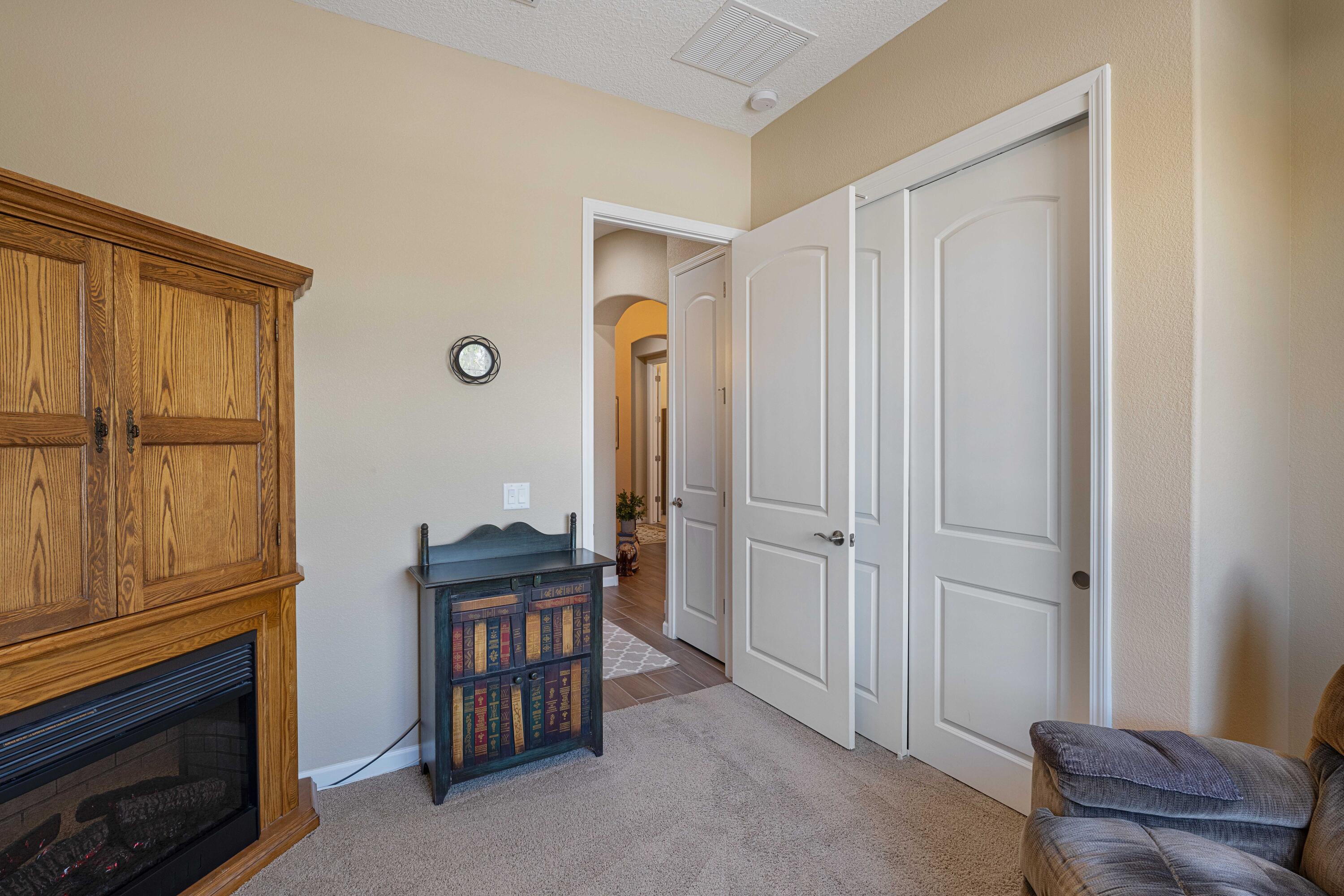 2331 CHUCKWALLA SPRING Trail NW