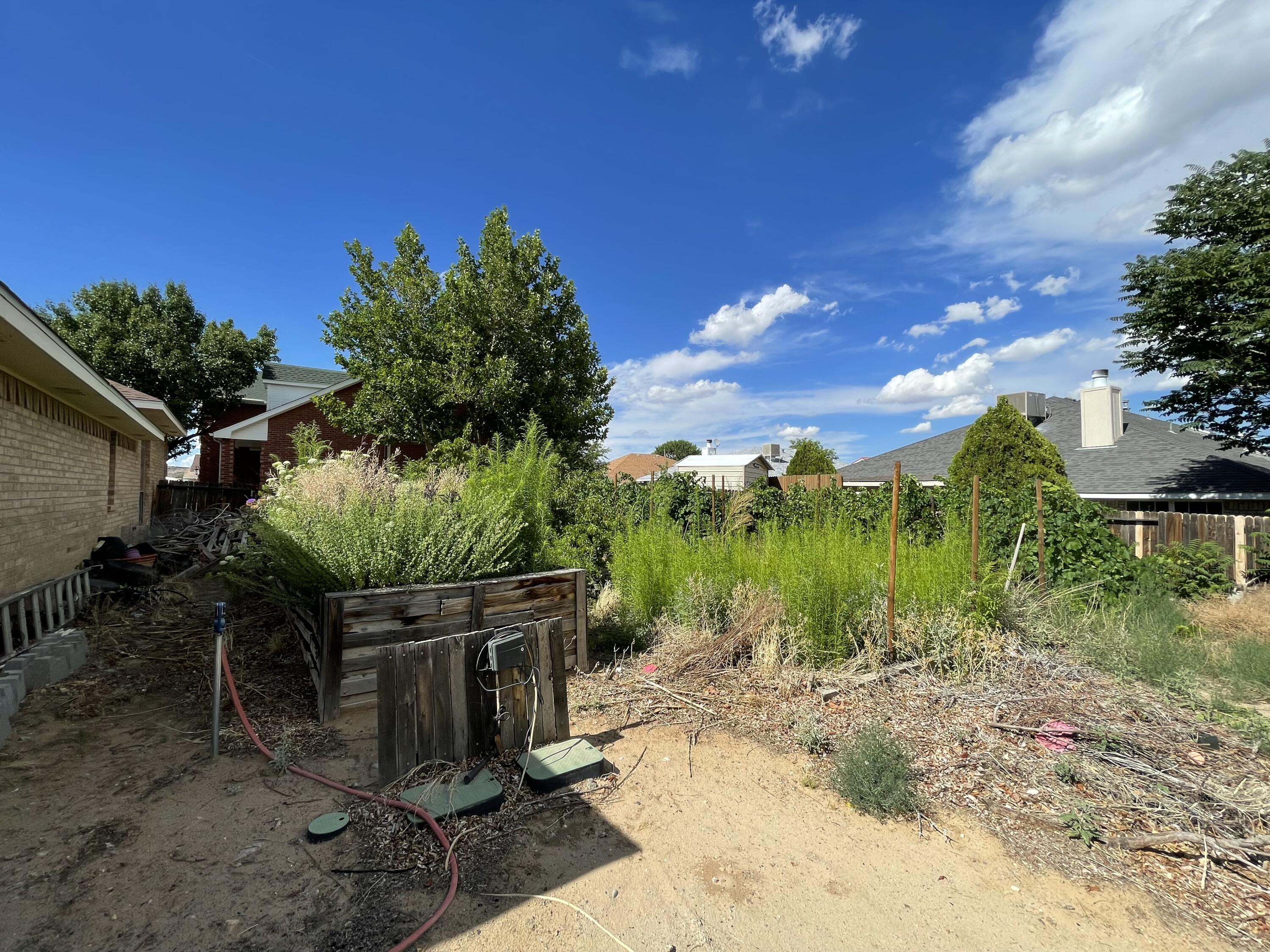 3530 ESCARPA Drive NW