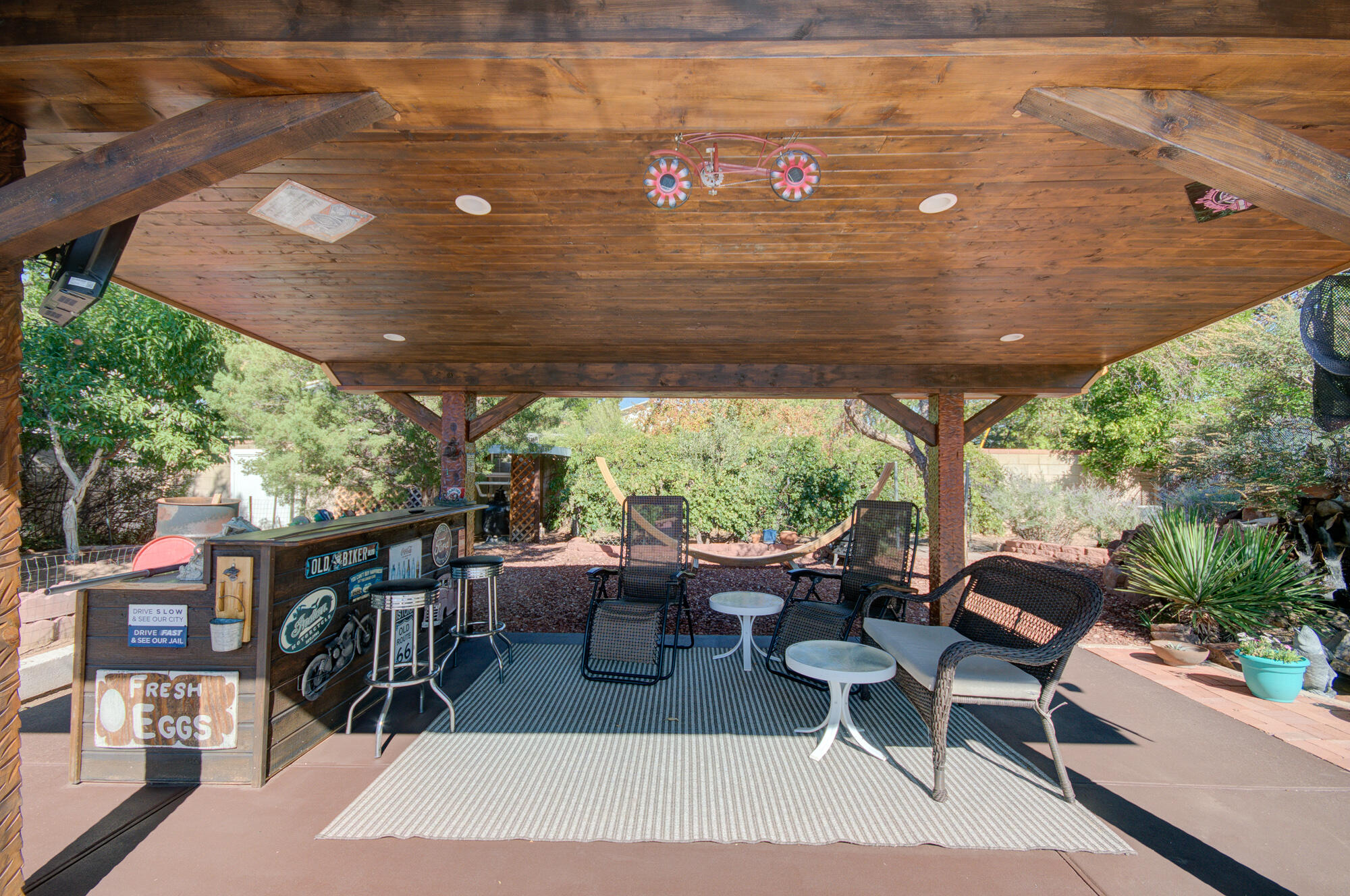 1719 Calle Los Vecinos NW