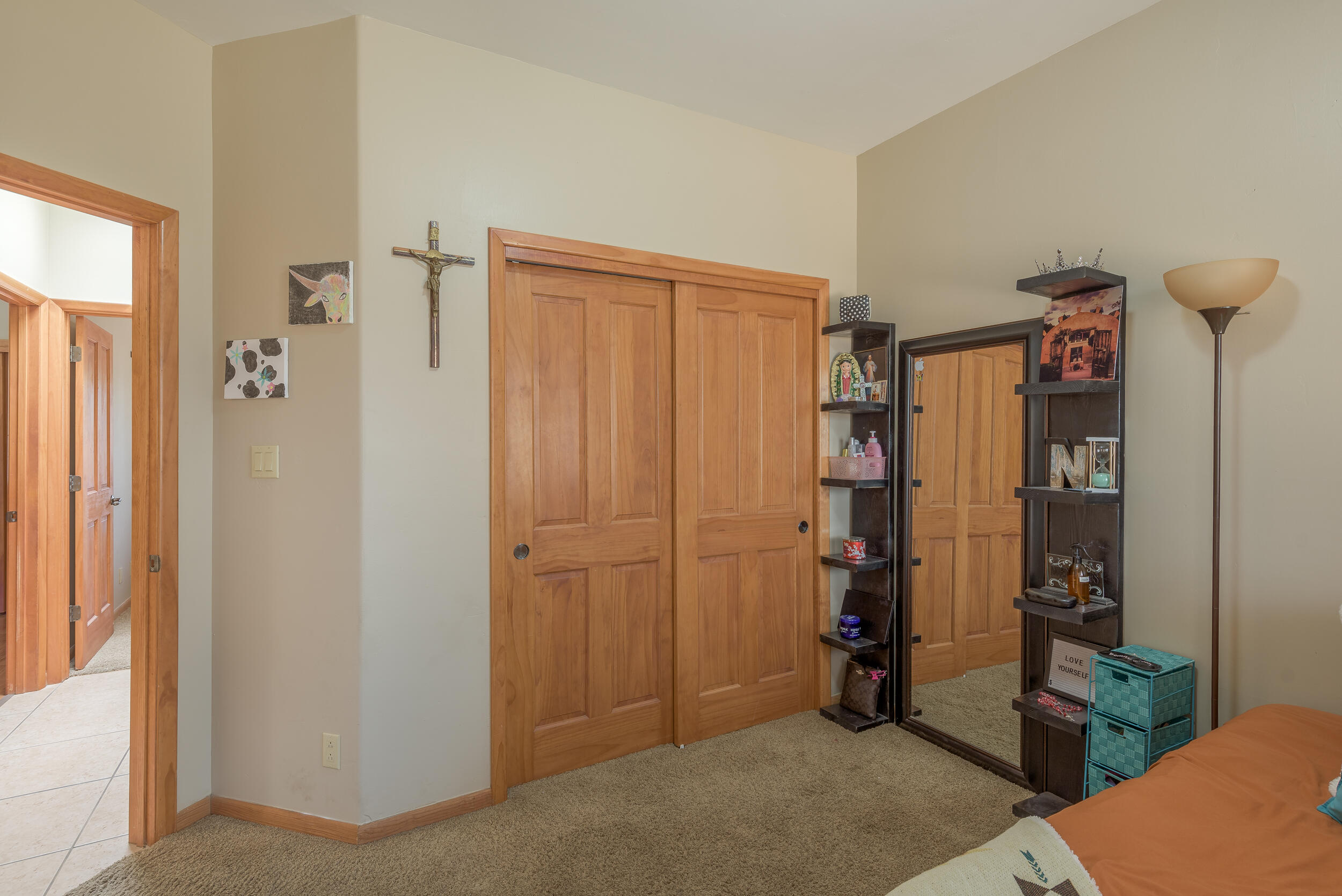 824 MONTERREY Road NE