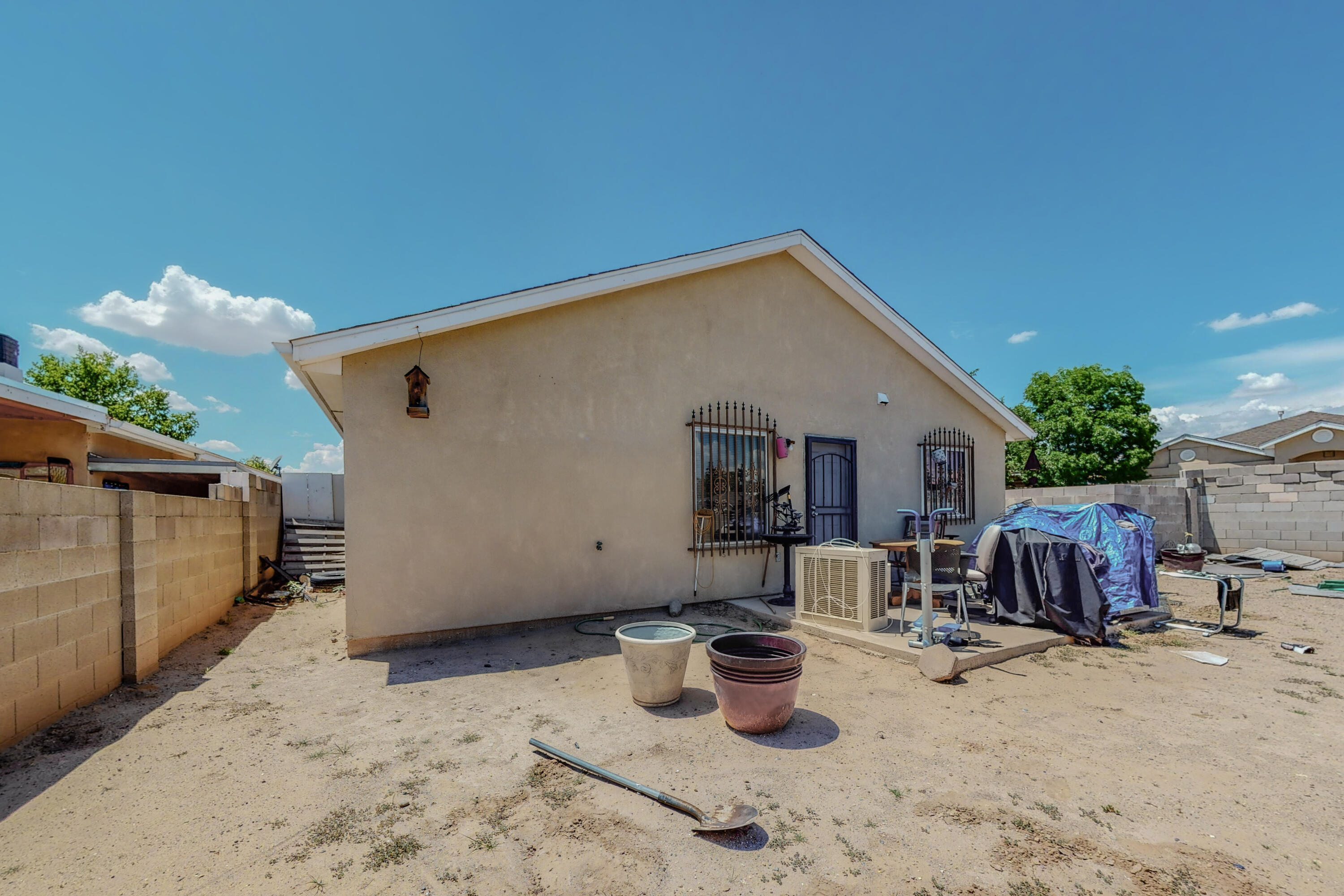 1600 WATERS Drive SW