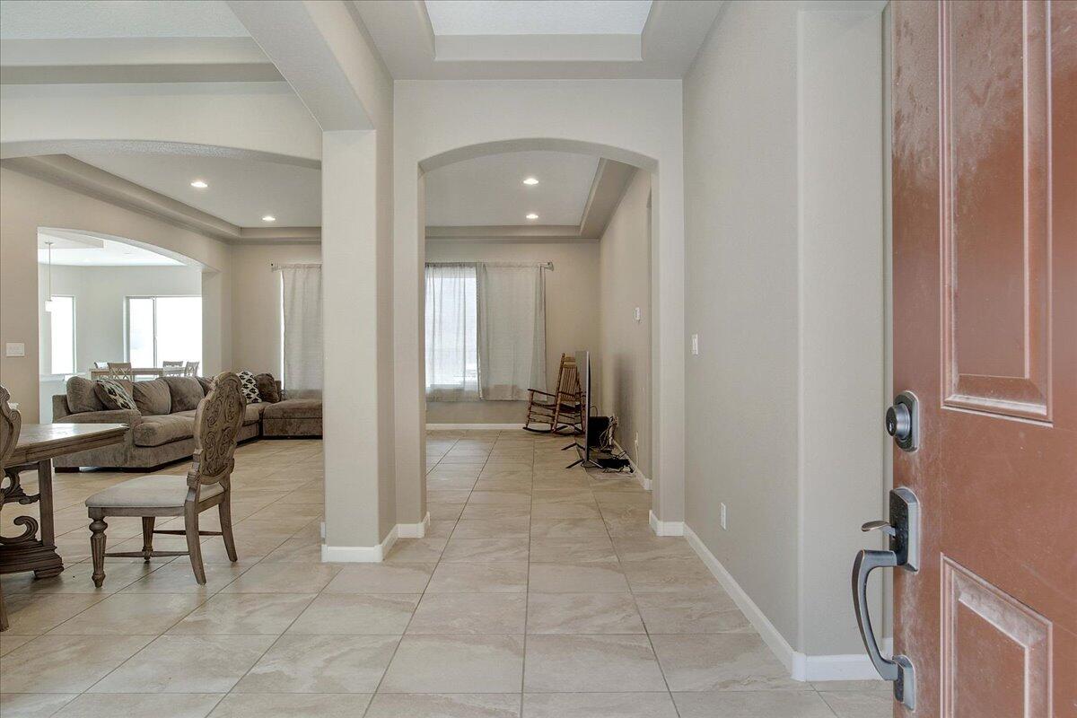 12209 BEAR Valley Lane NW