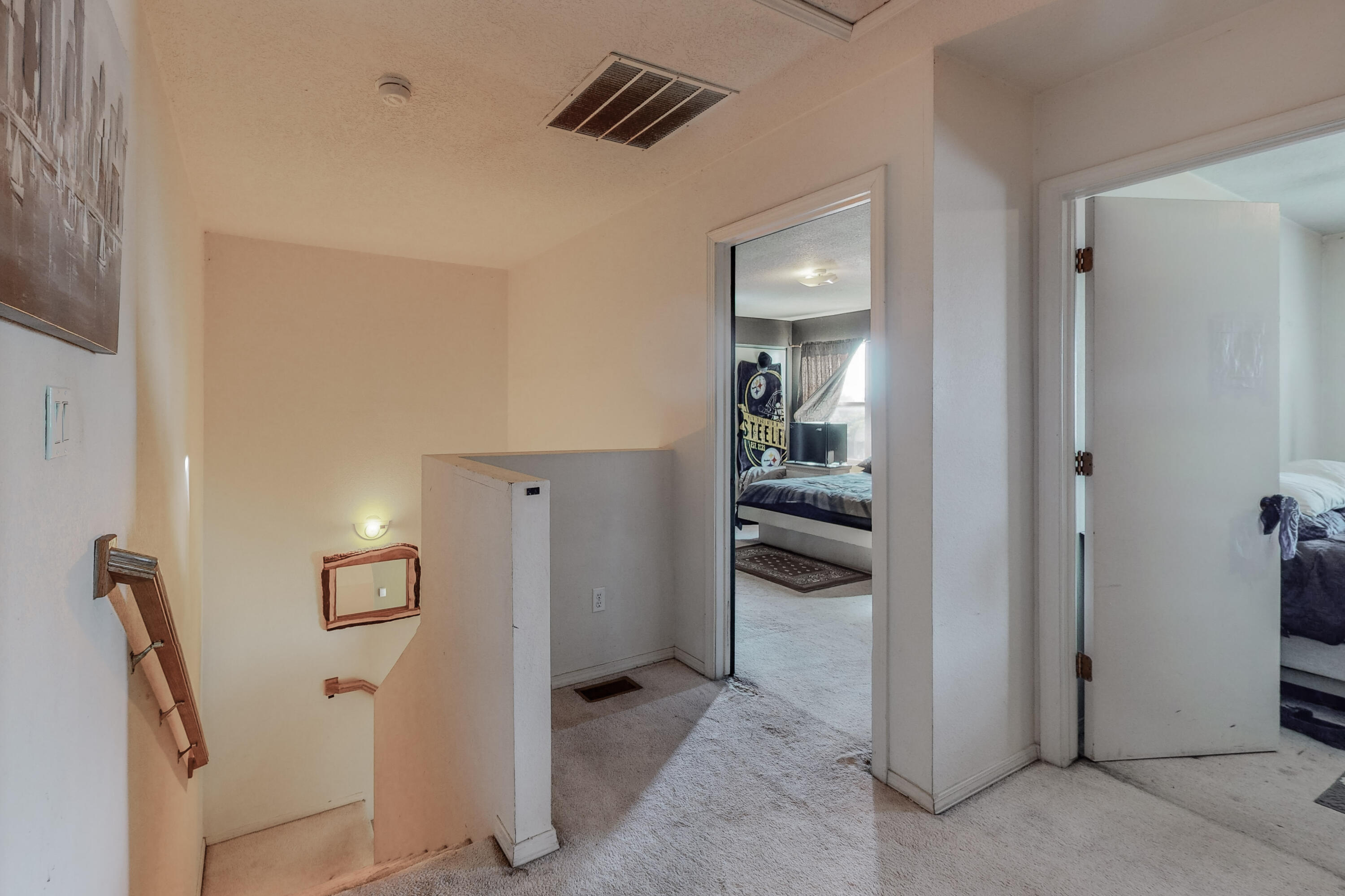 400 DESERT TREE Drive SW