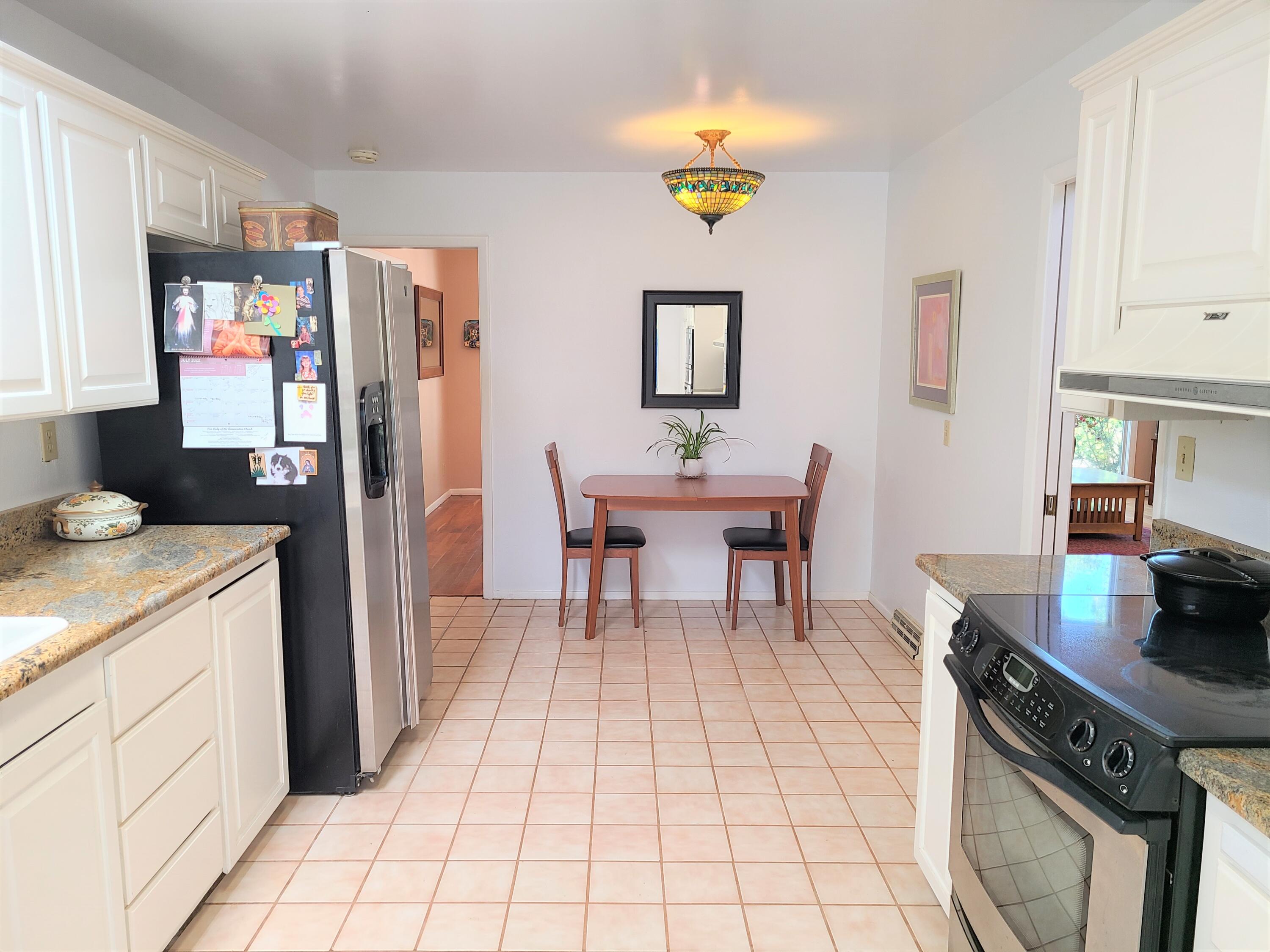 7501 Arroyo Del Oso Avenue NE