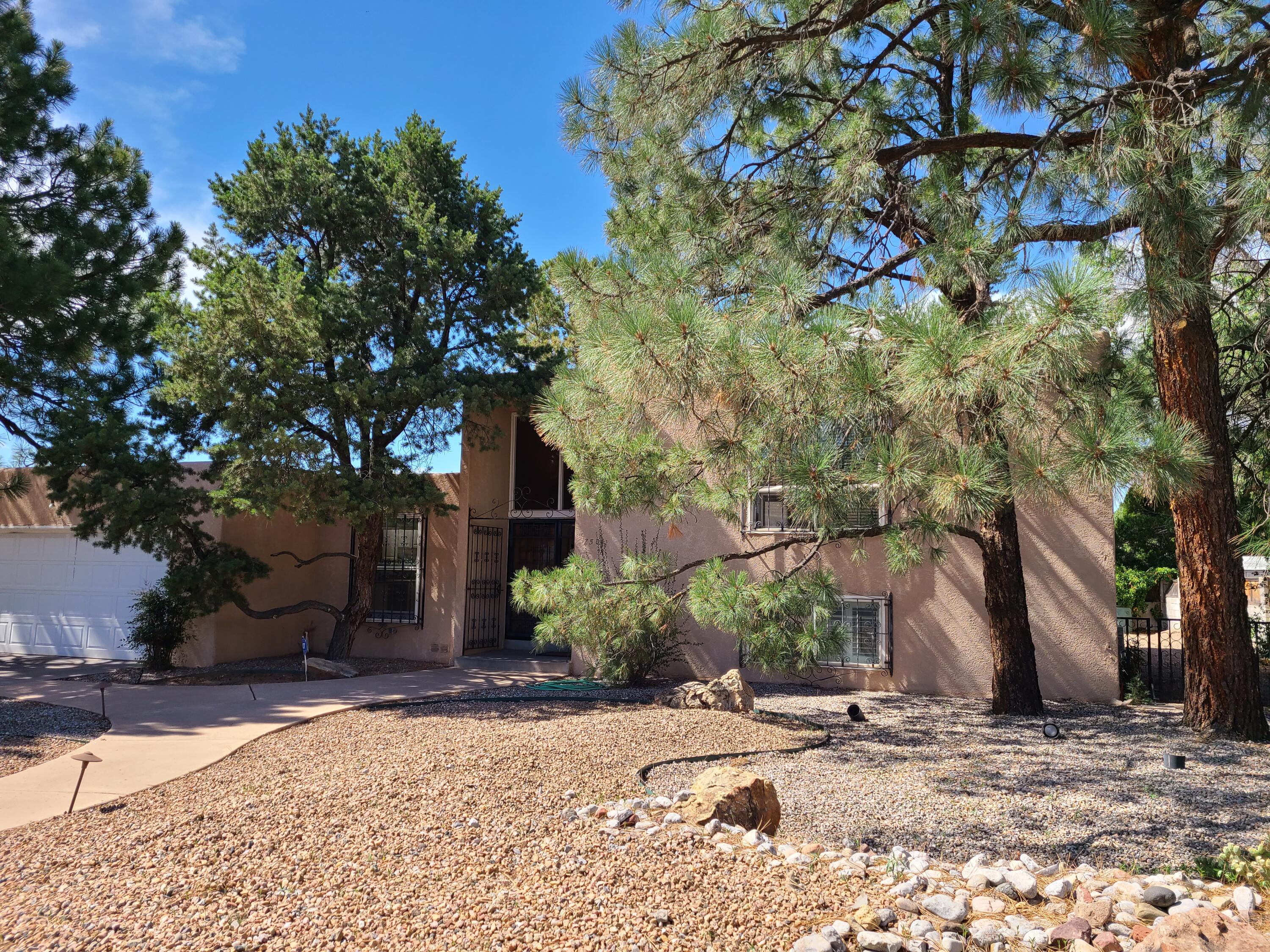 7501 Arroyo Del Oso Avenue NE