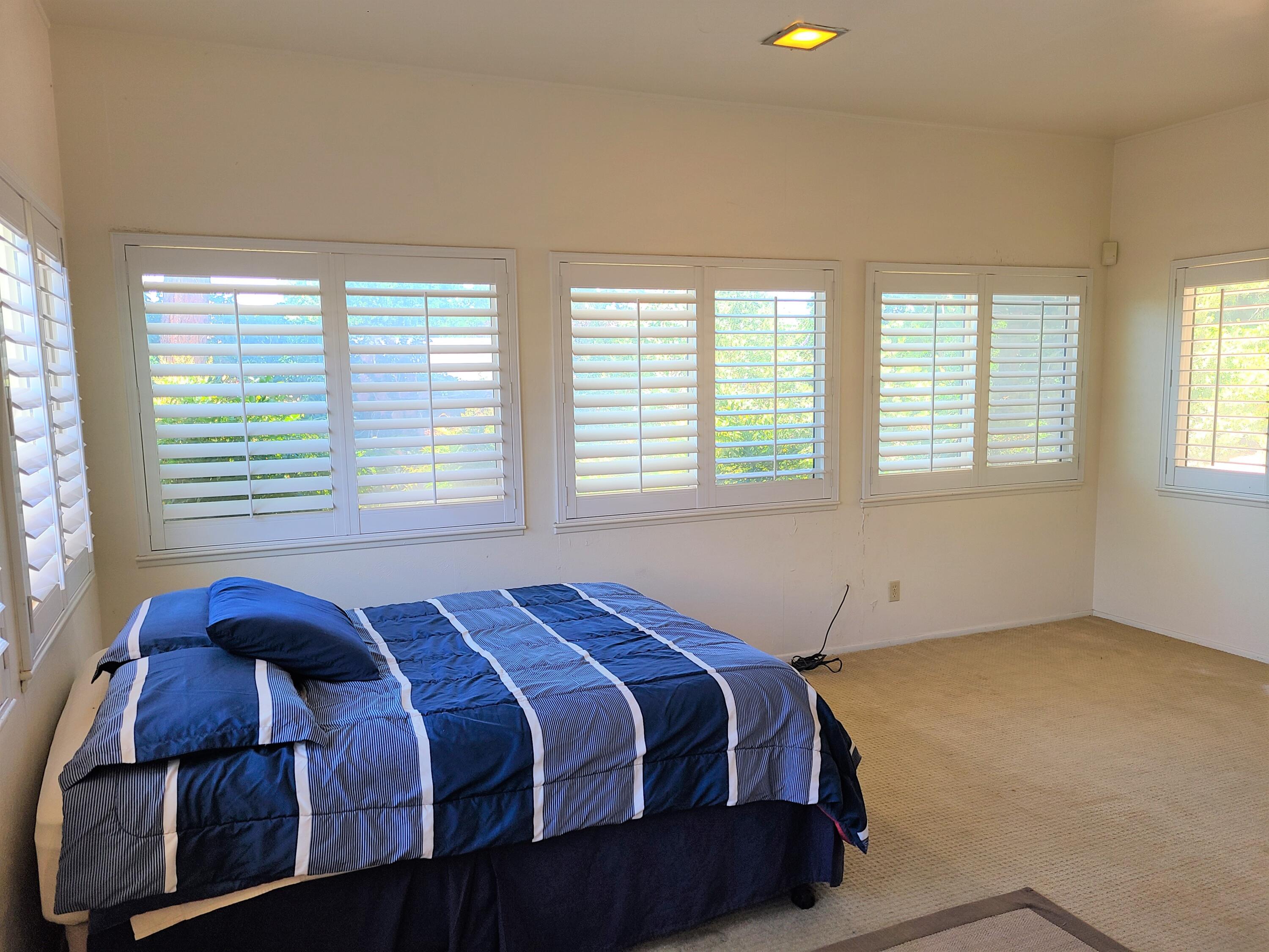 7501 Arroyo Del Oso Avenue NE