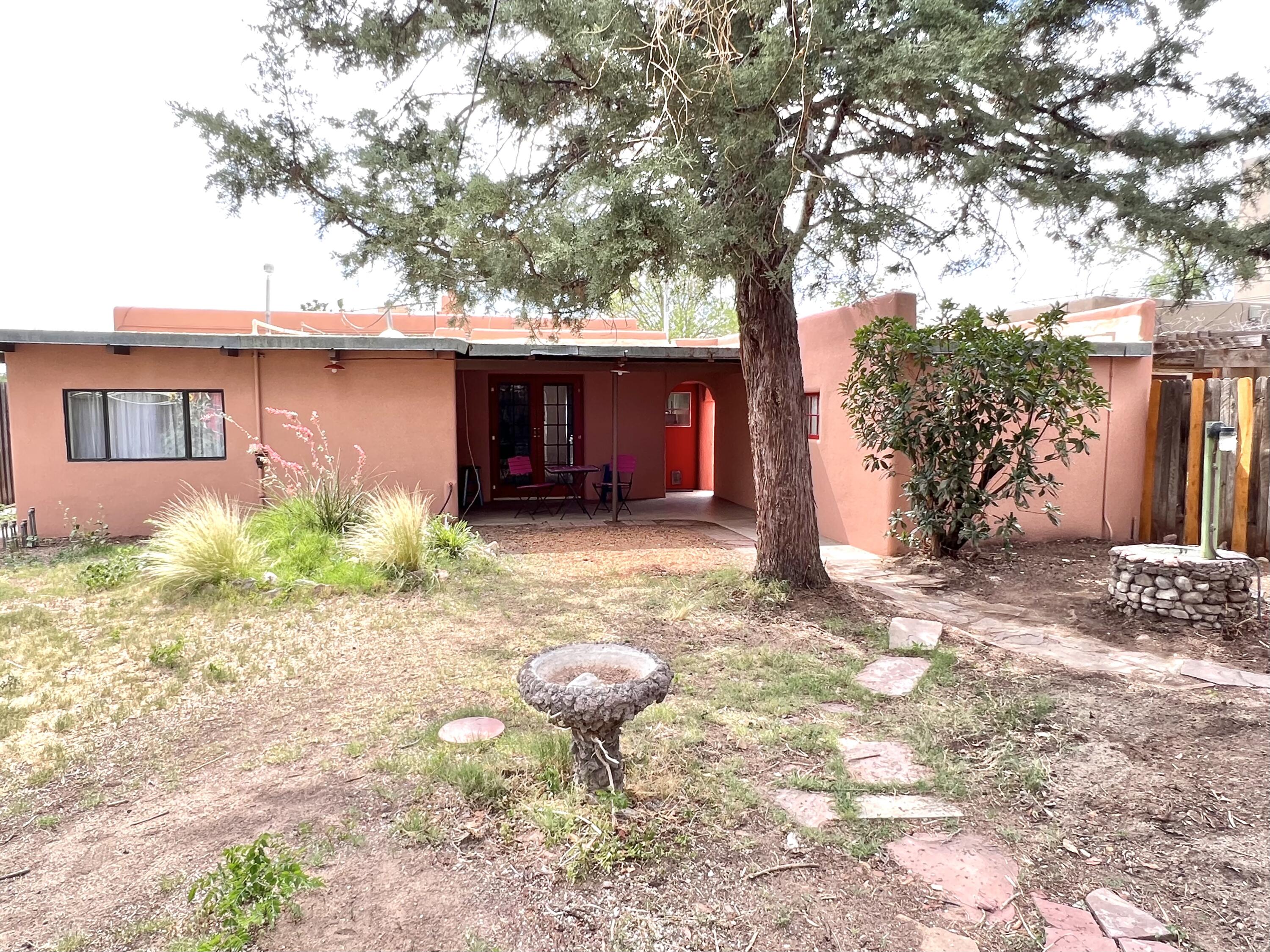 412 STANFORD Drive SE