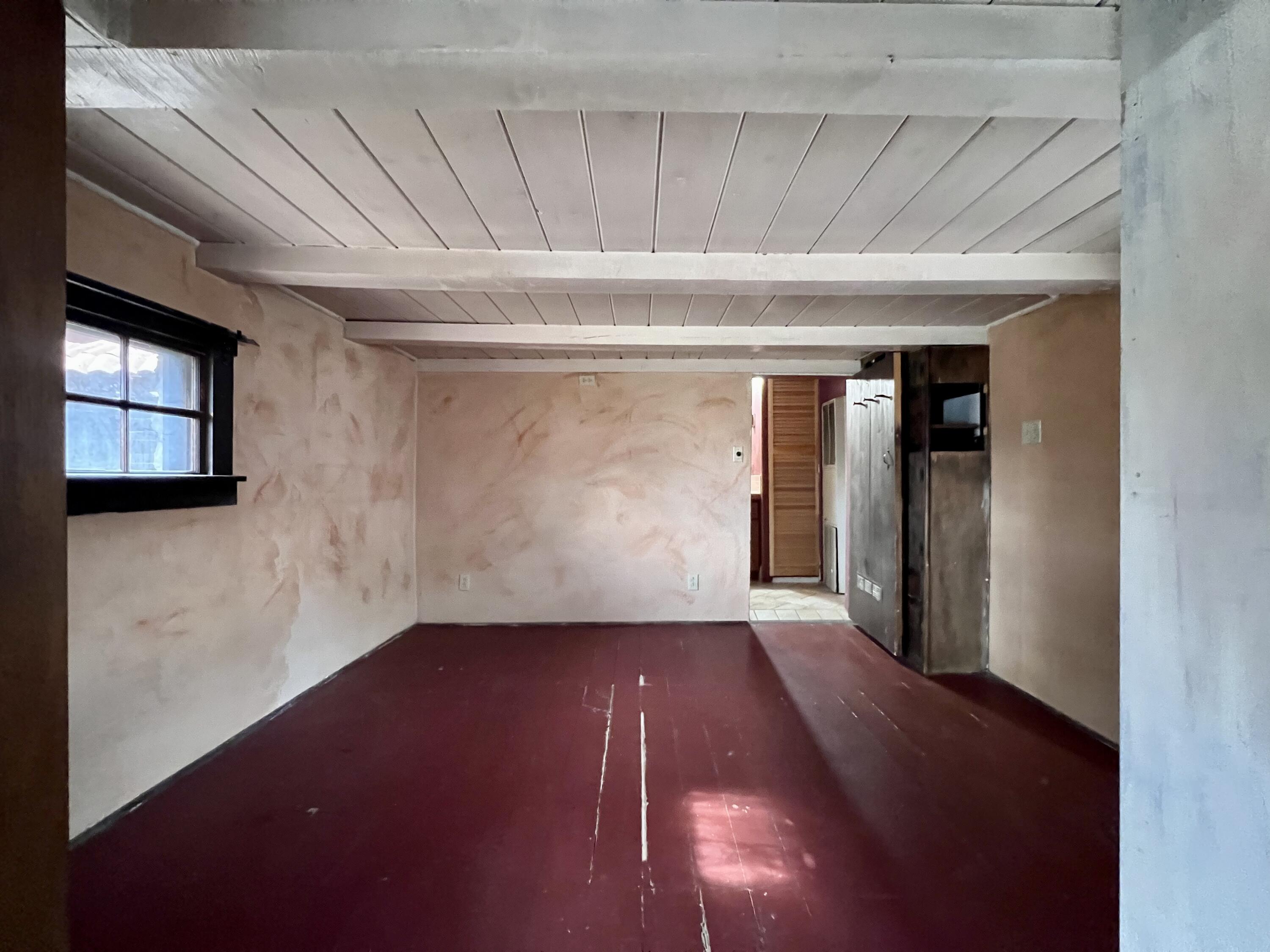 412 STANFORD Drive SE