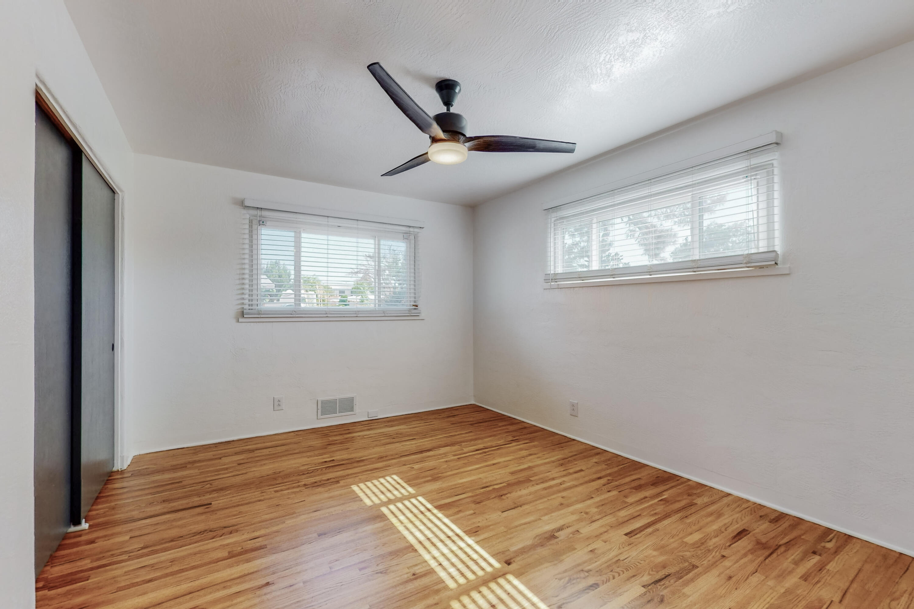 1108 Alcazar Street NE