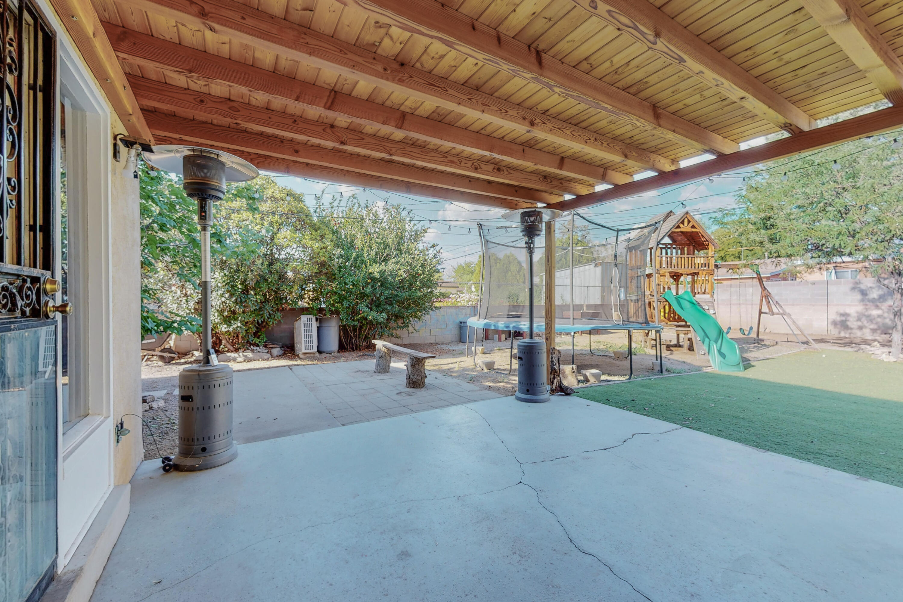 1108 Alcazar Street NE