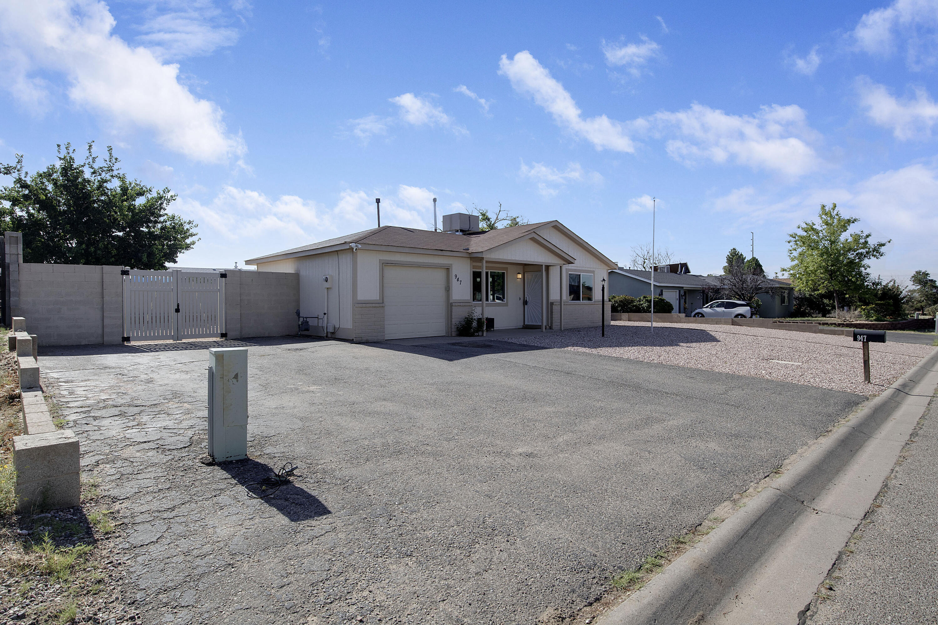 947 NYASA Road SE