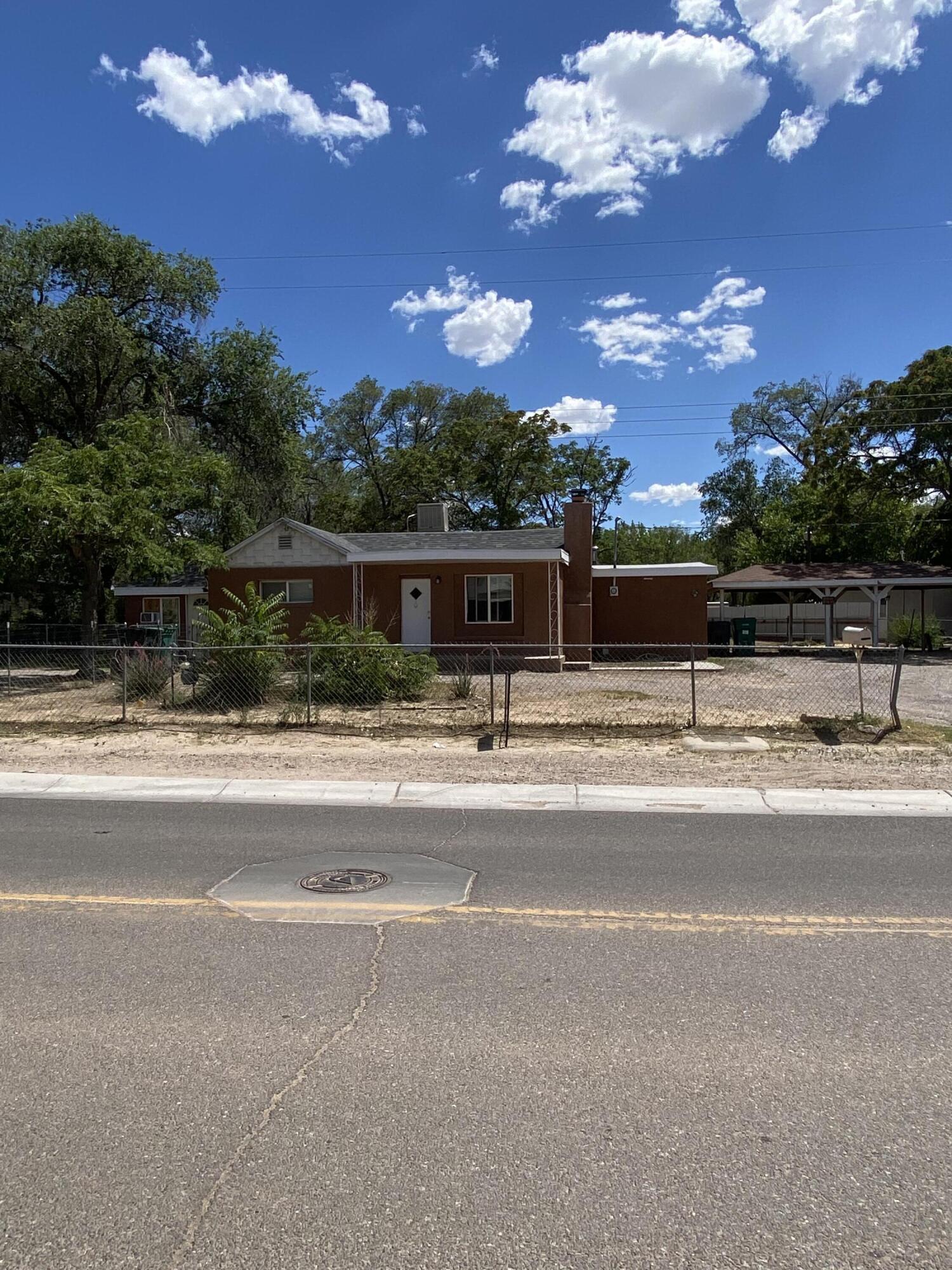 1400 BLAKE Road SW