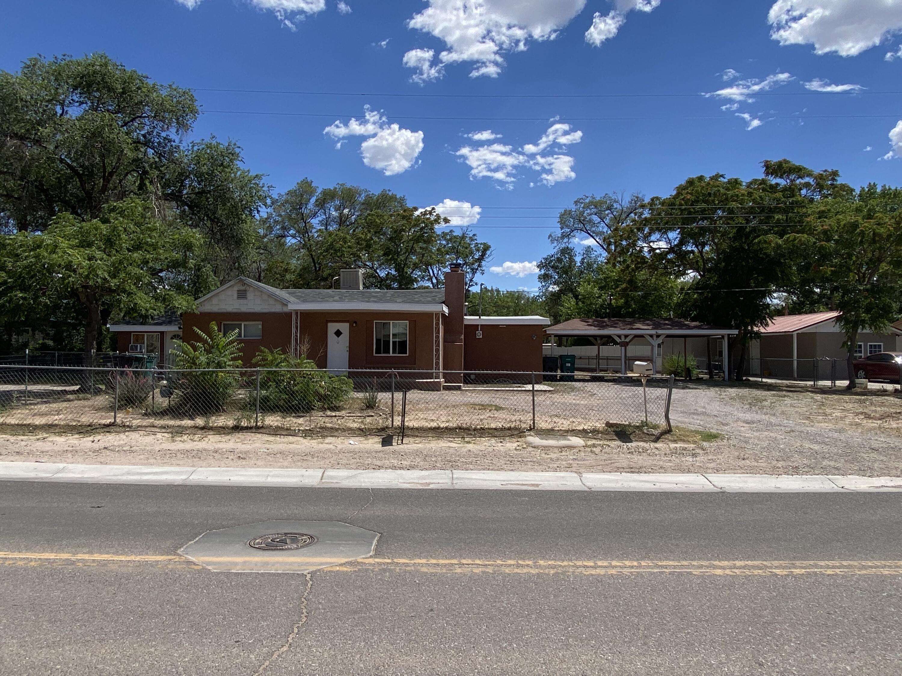 1400 BLAKE Road SW